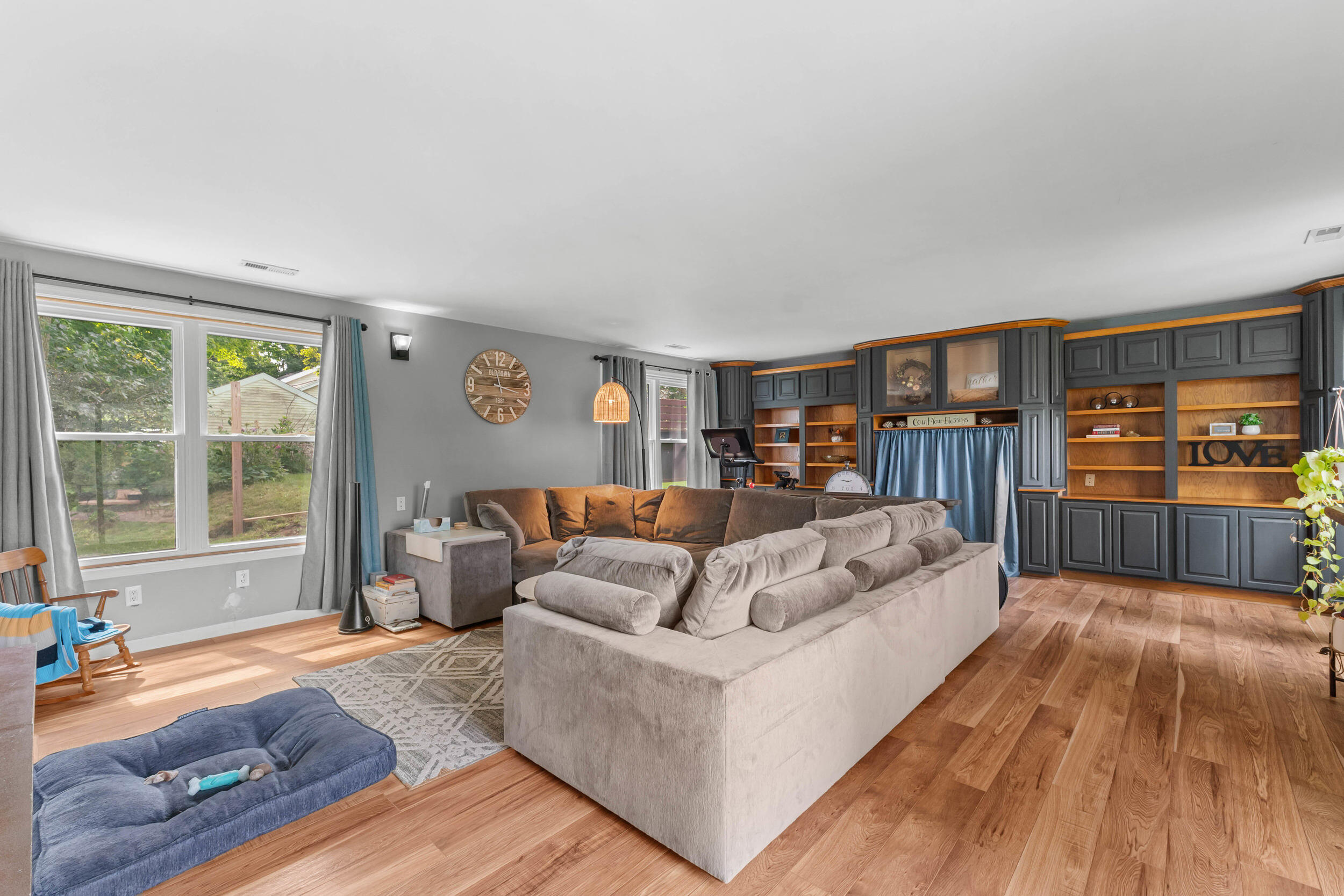 108 Boies Street Property Photo 18