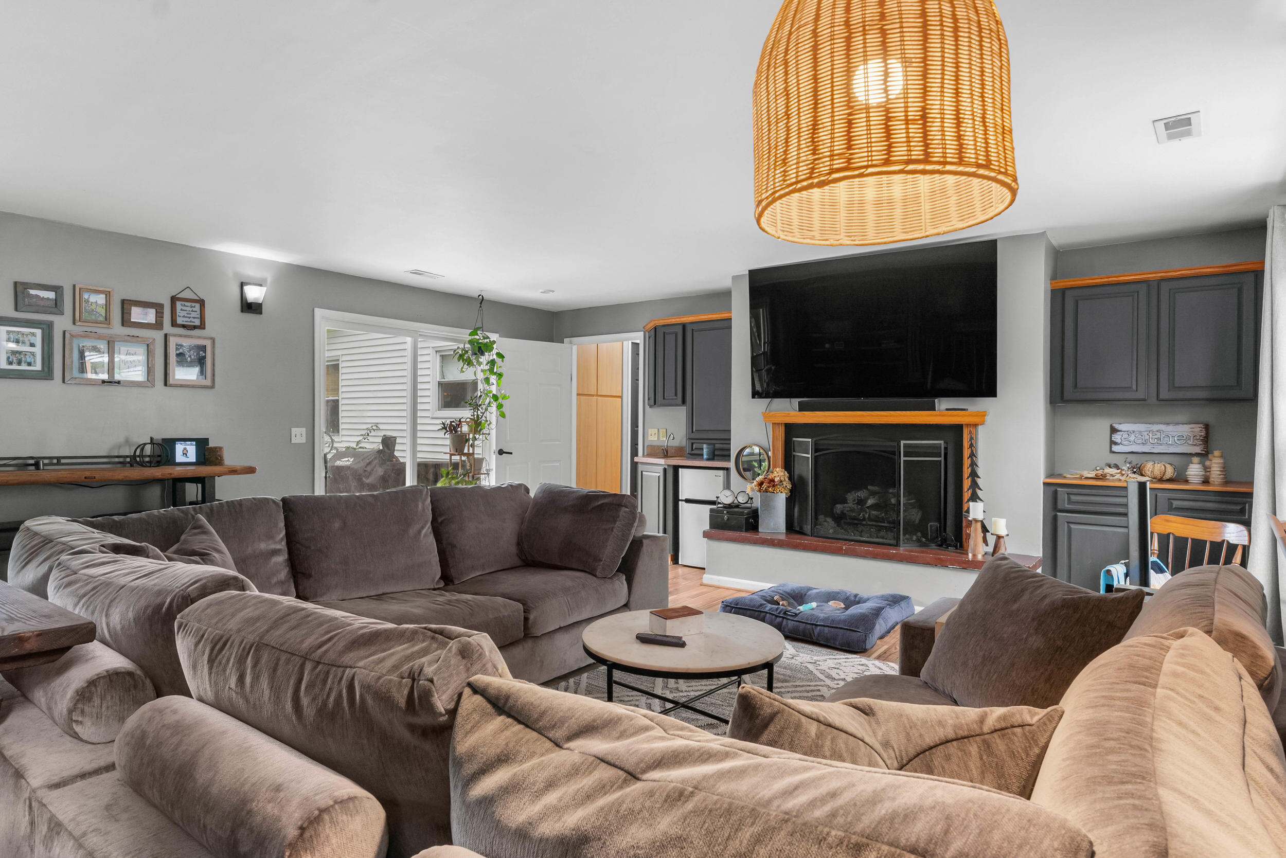 108 Boies Street Property Photo 19