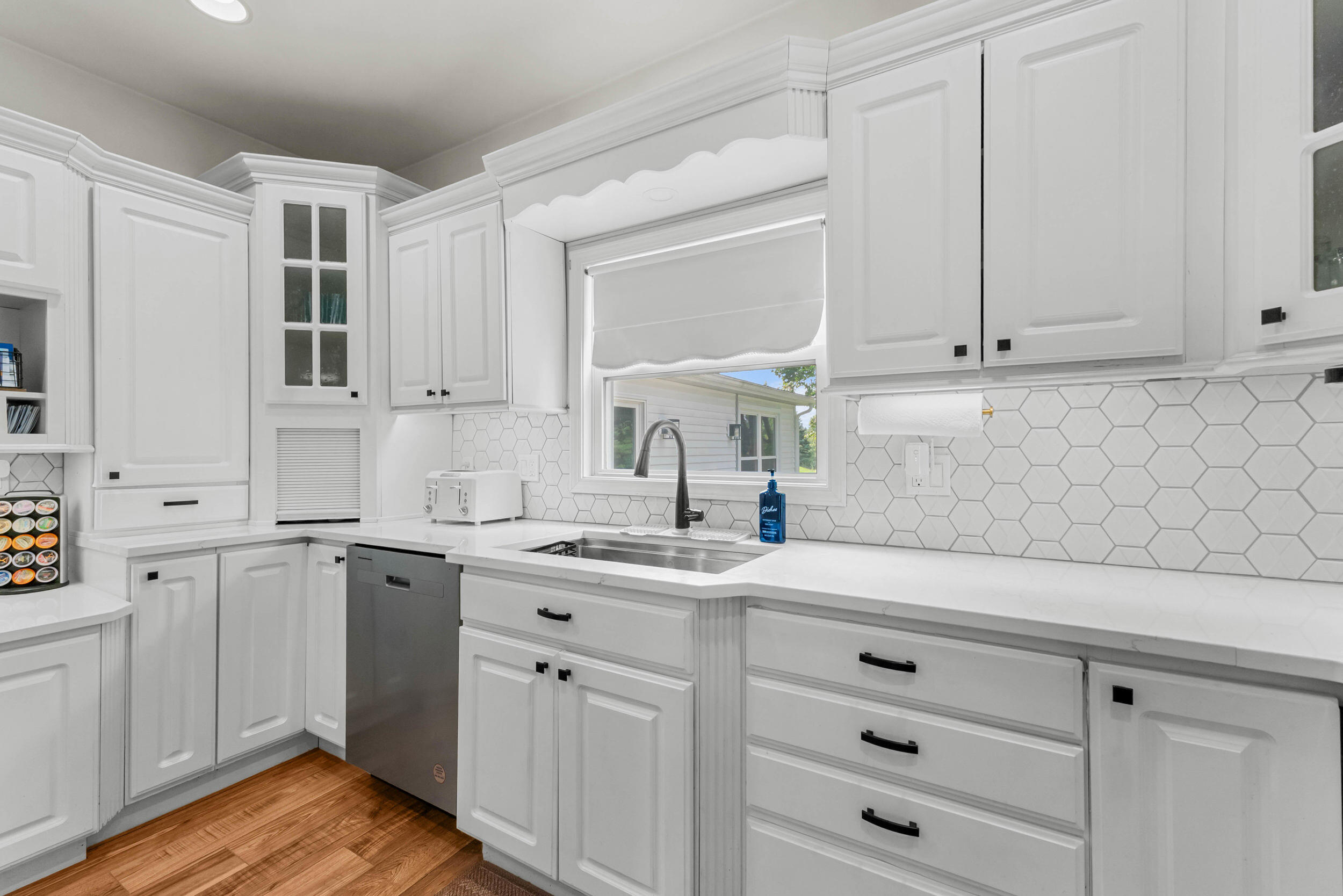 108 Boies Street Property Photo 25