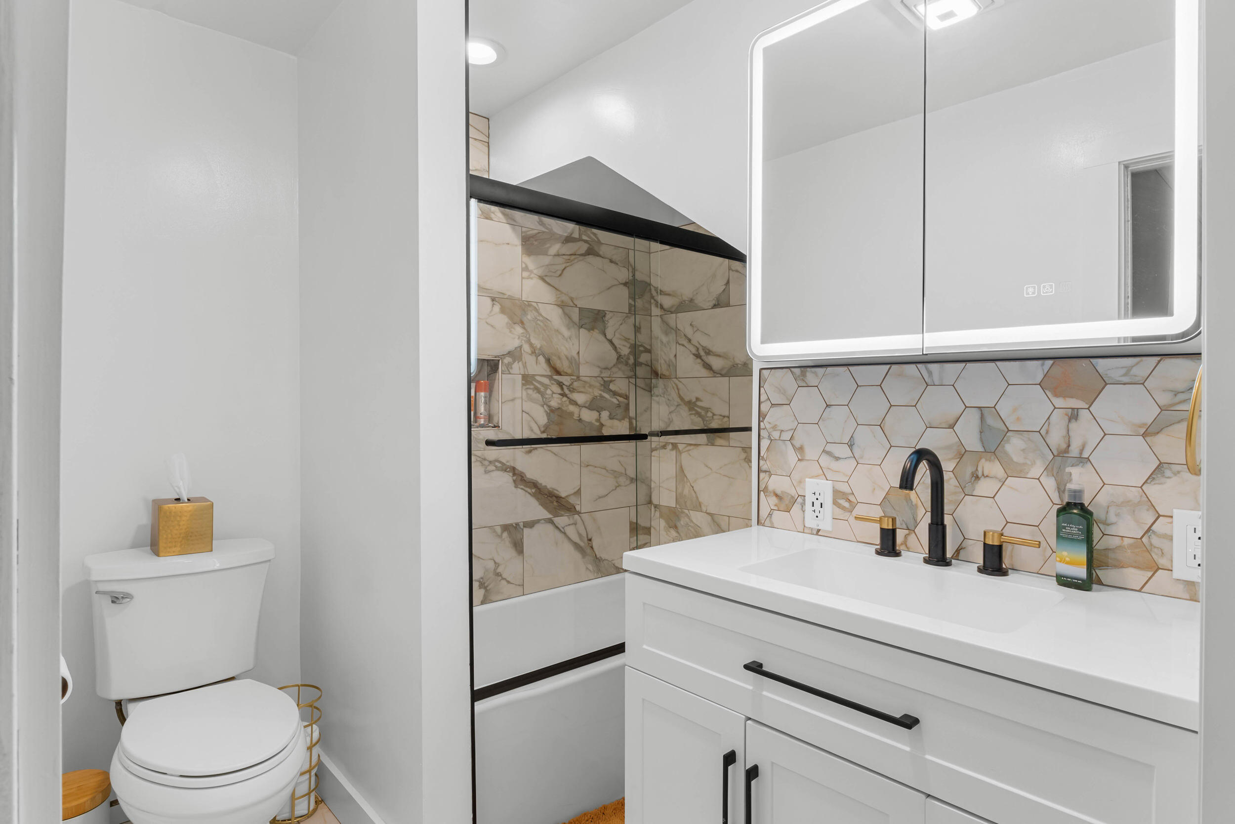 108 Boies Street Property Photo 29