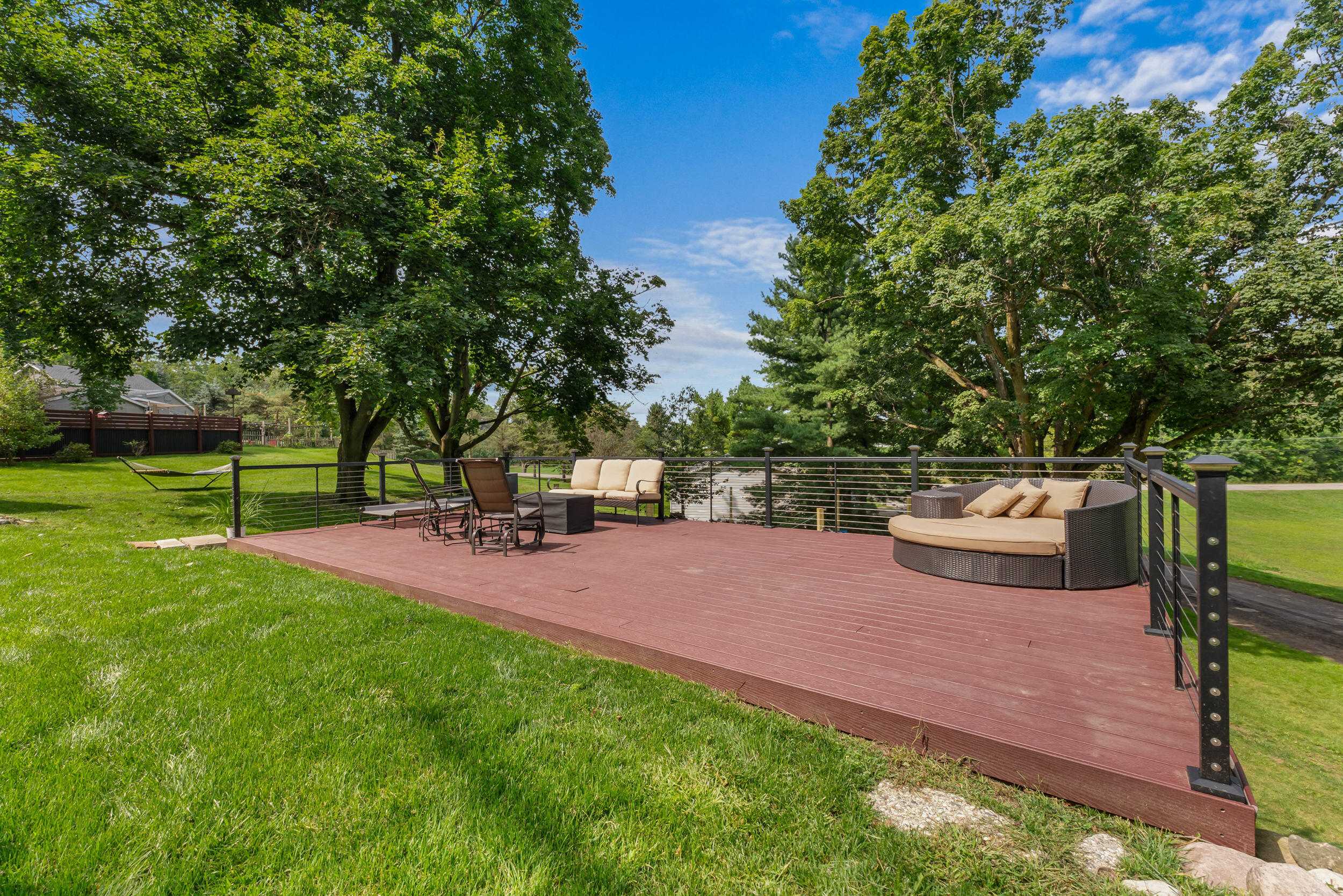 108 Boies Street Property Photo 36