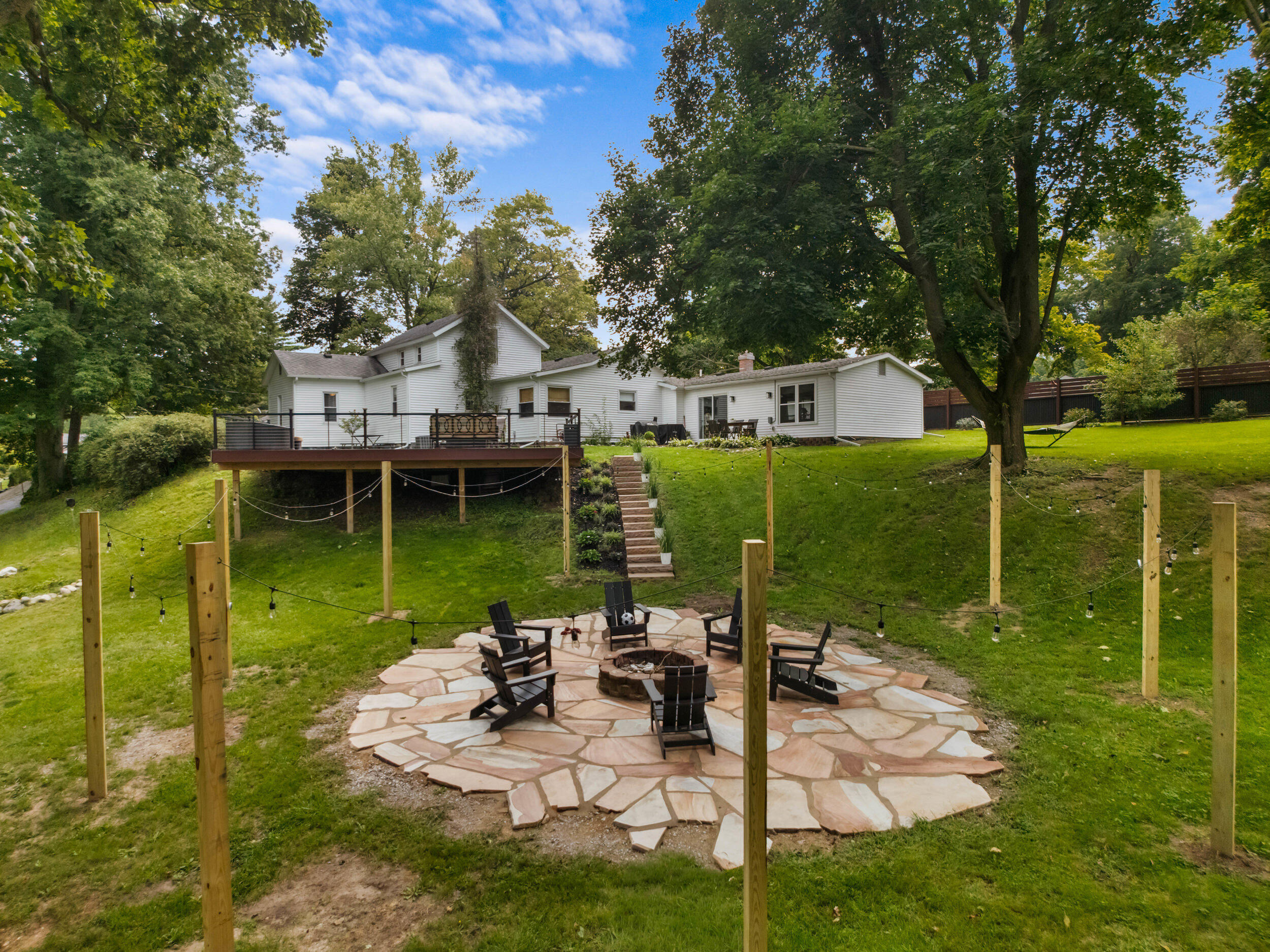 108 Boies Street Property Photo 40