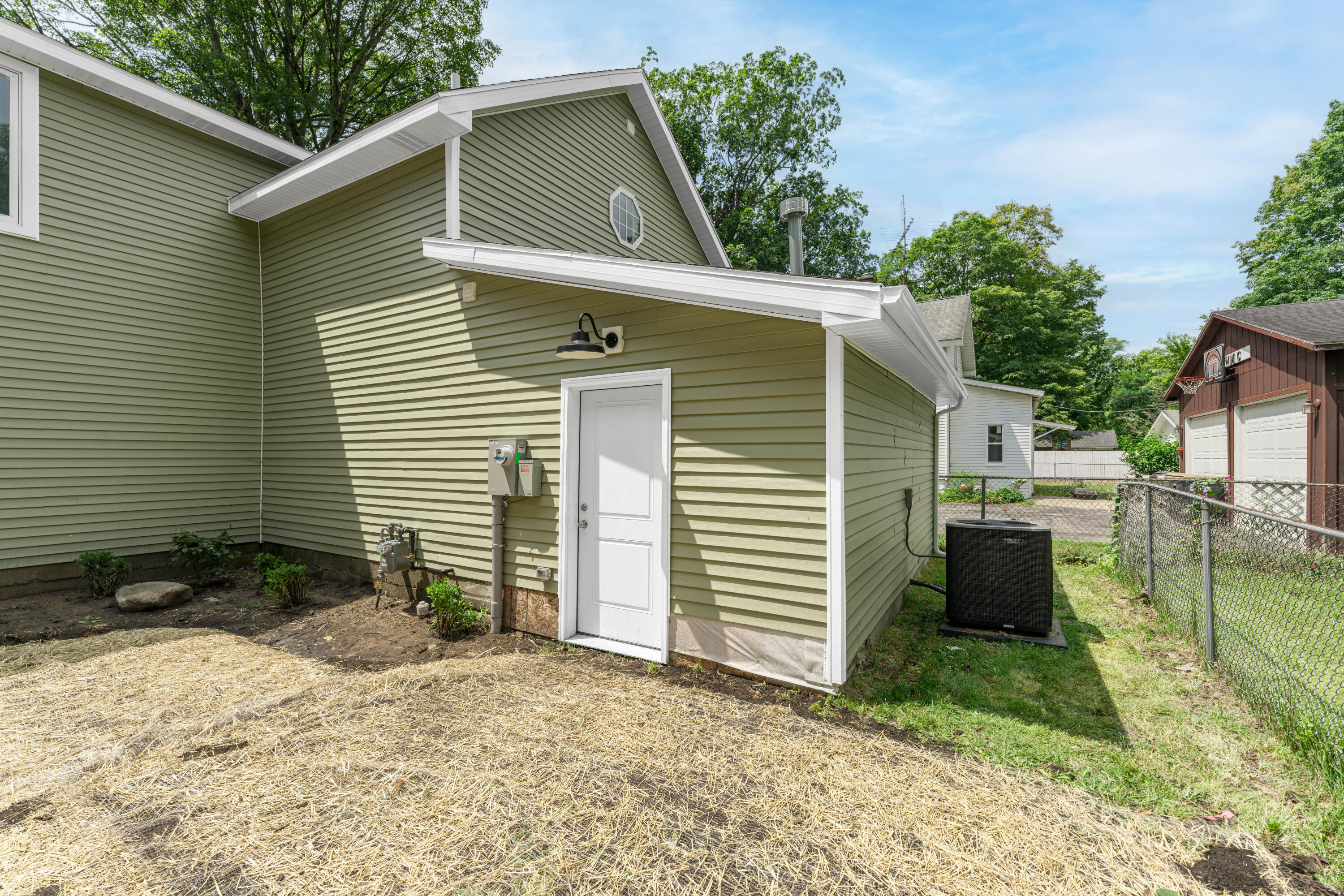 109 Michigan Avenue Property Photo 18