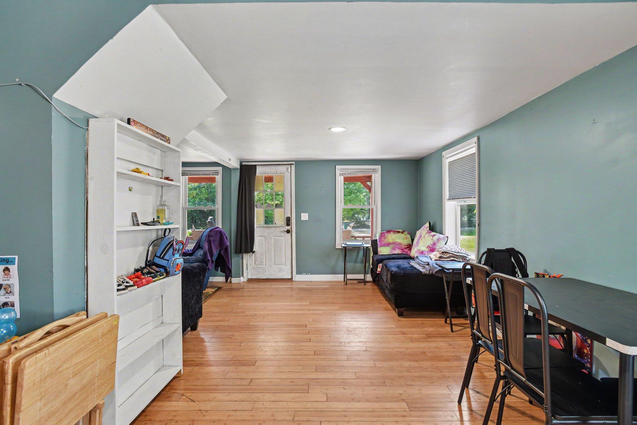 7043 Liggett Street Property Photo 6