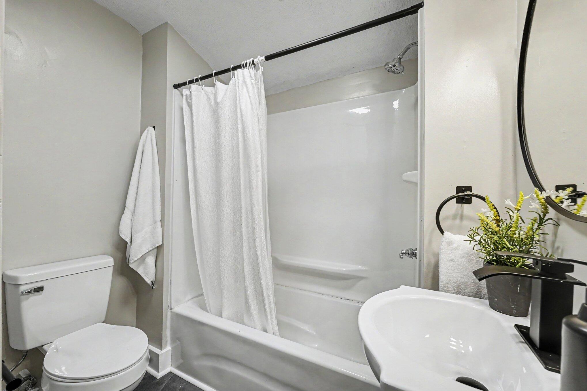 2269 Denmark Street Property Photo 13