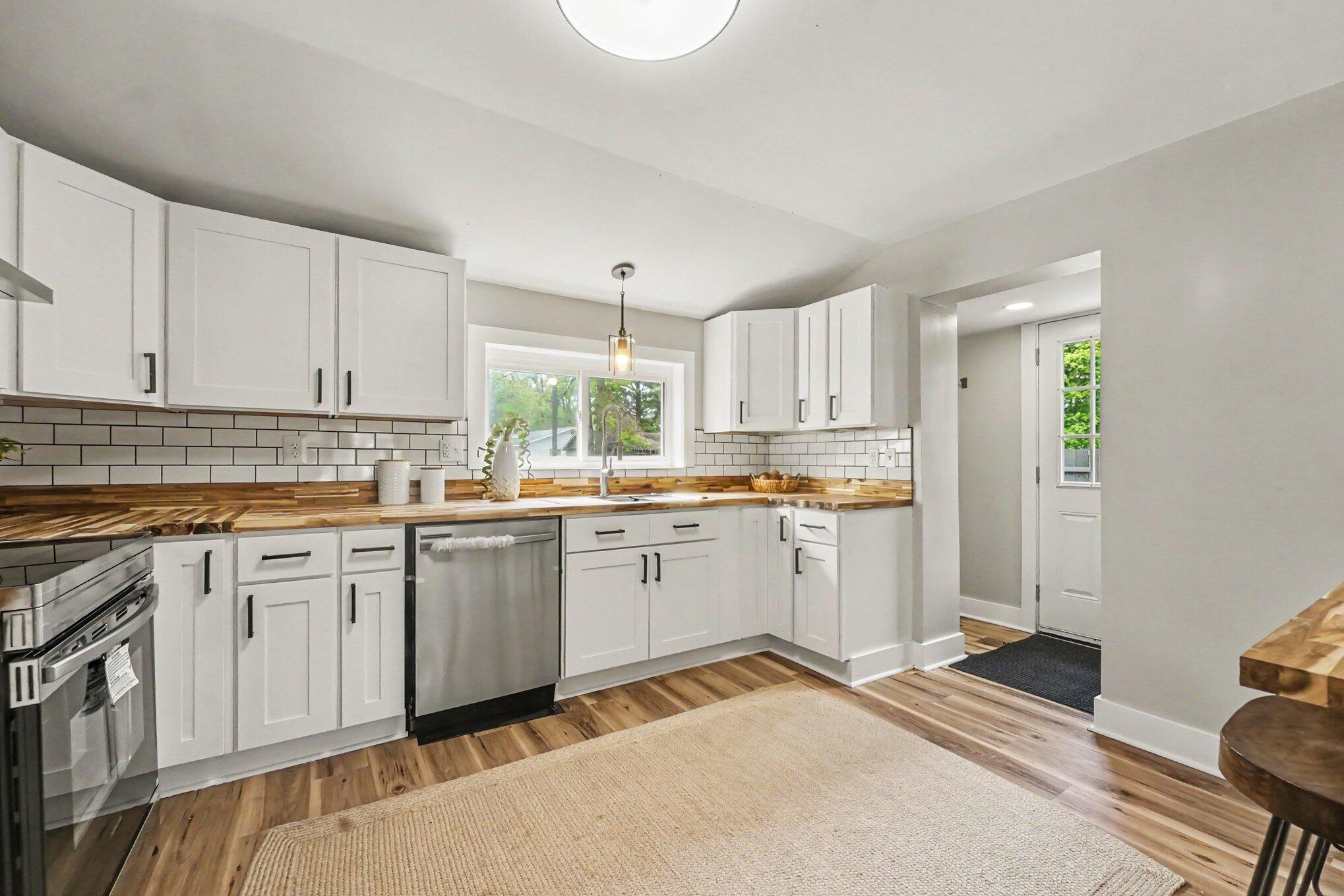 2269 Denmark Street Property Photo 15