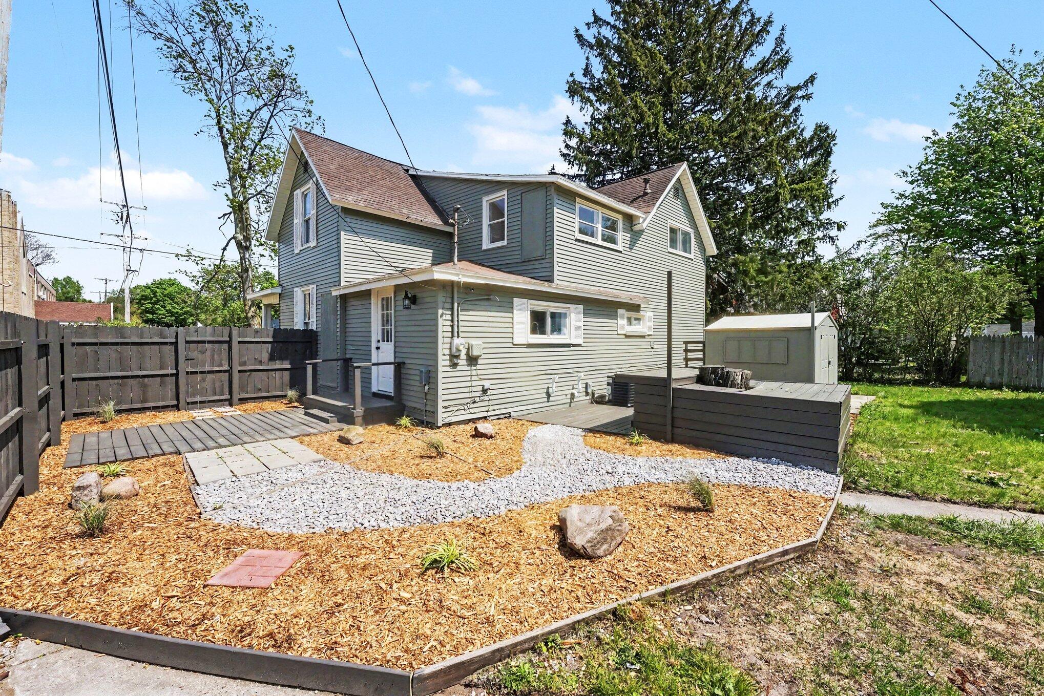 2269 Denmark Street Property Photo 24