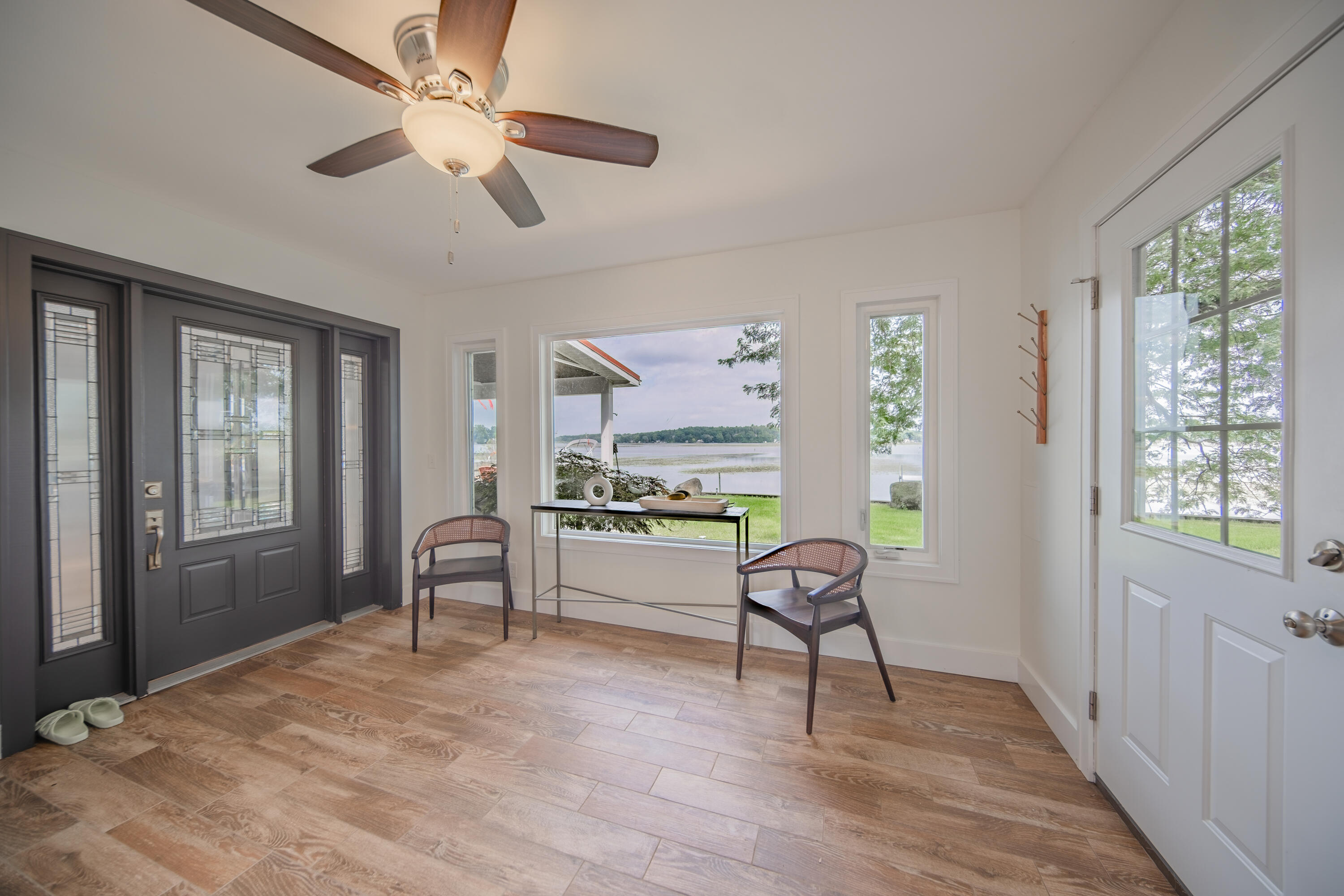 5065 Pine Drive Property Photo 8