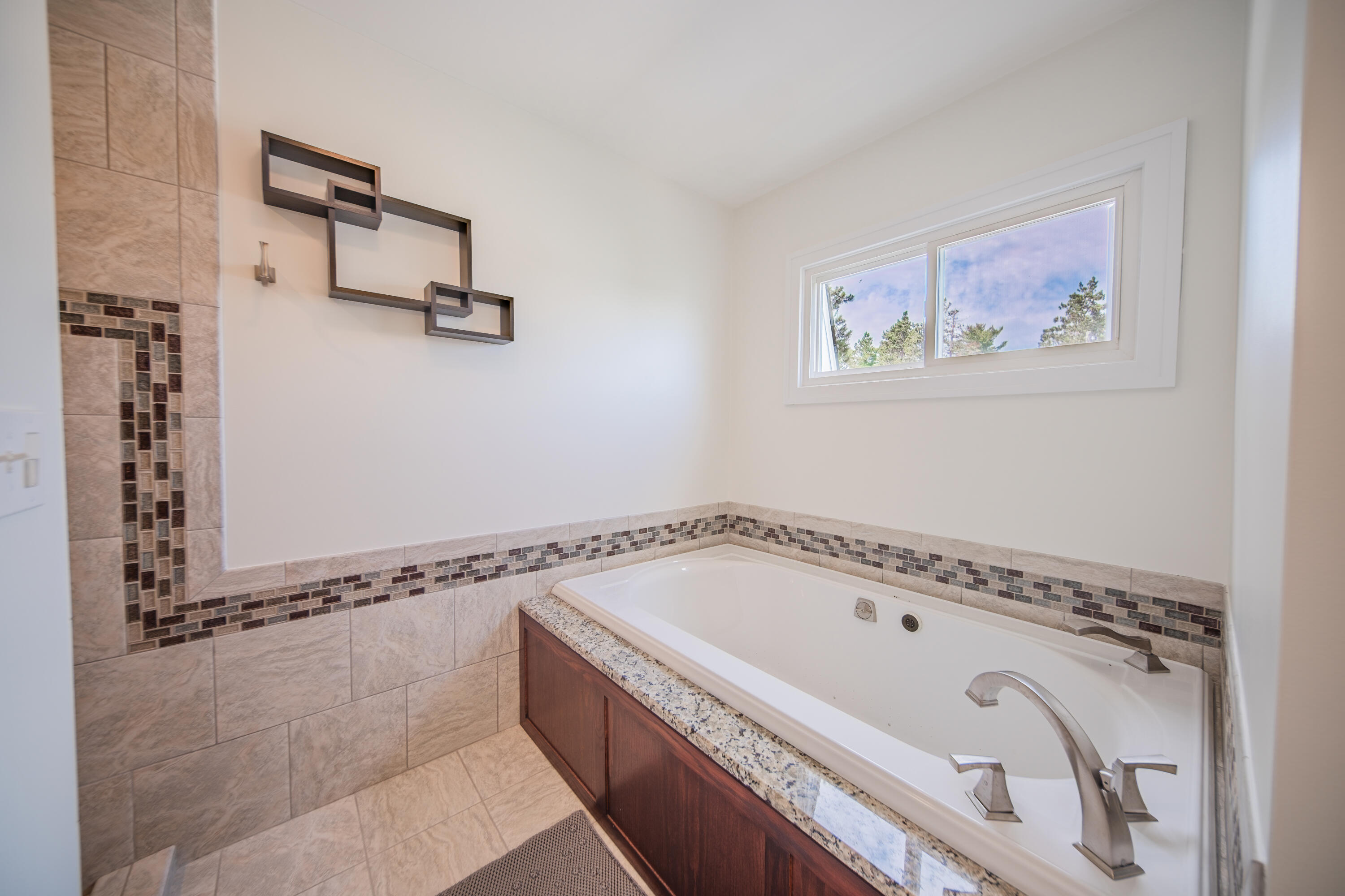 5065 Pine Drive Property Photo 39