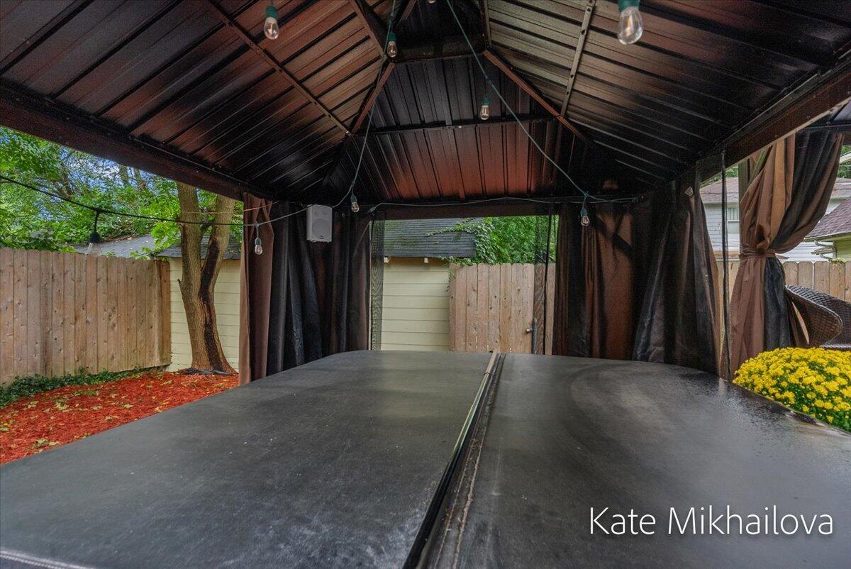1825 Oakland Drive Property Photo 12