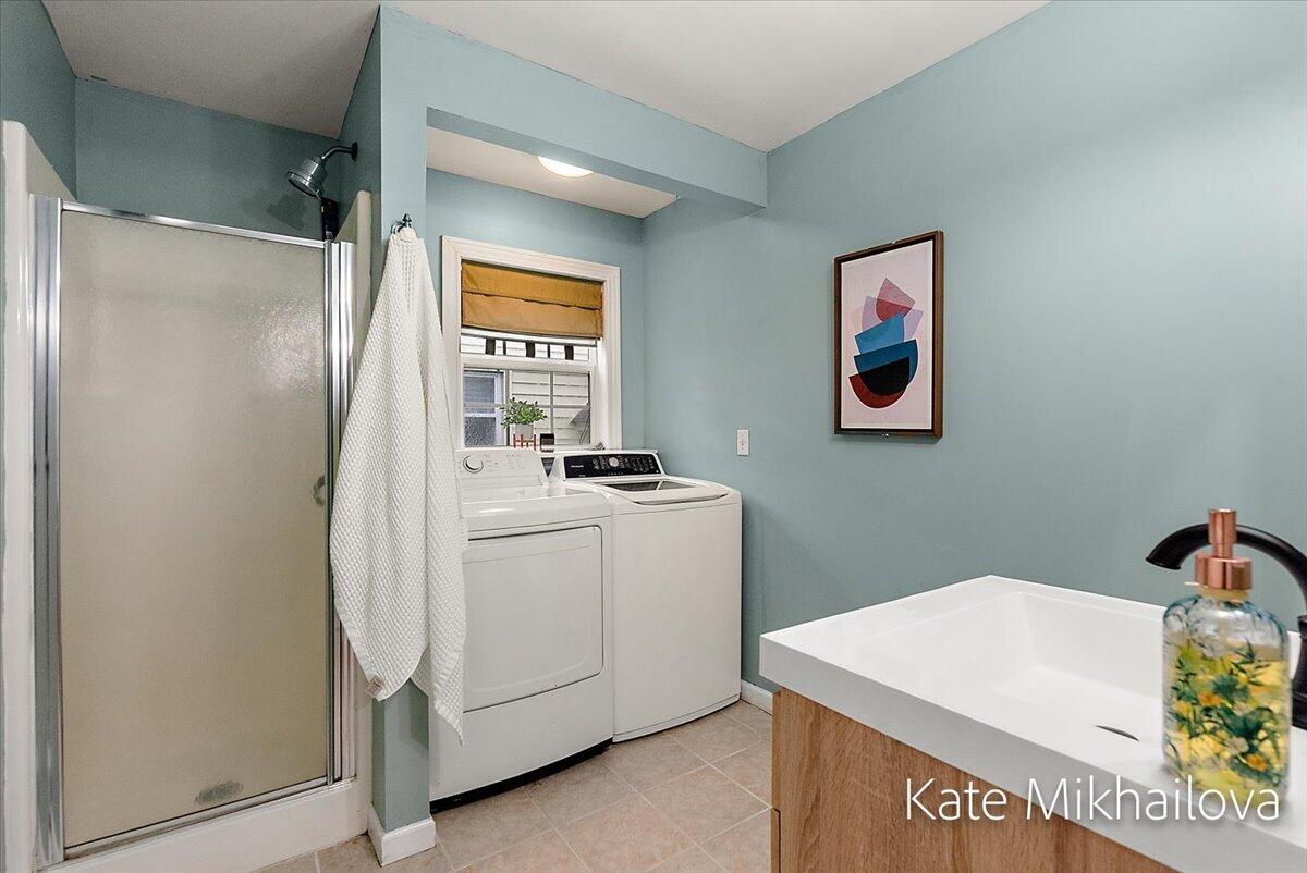1825 Oakland Drive Property Photo 28