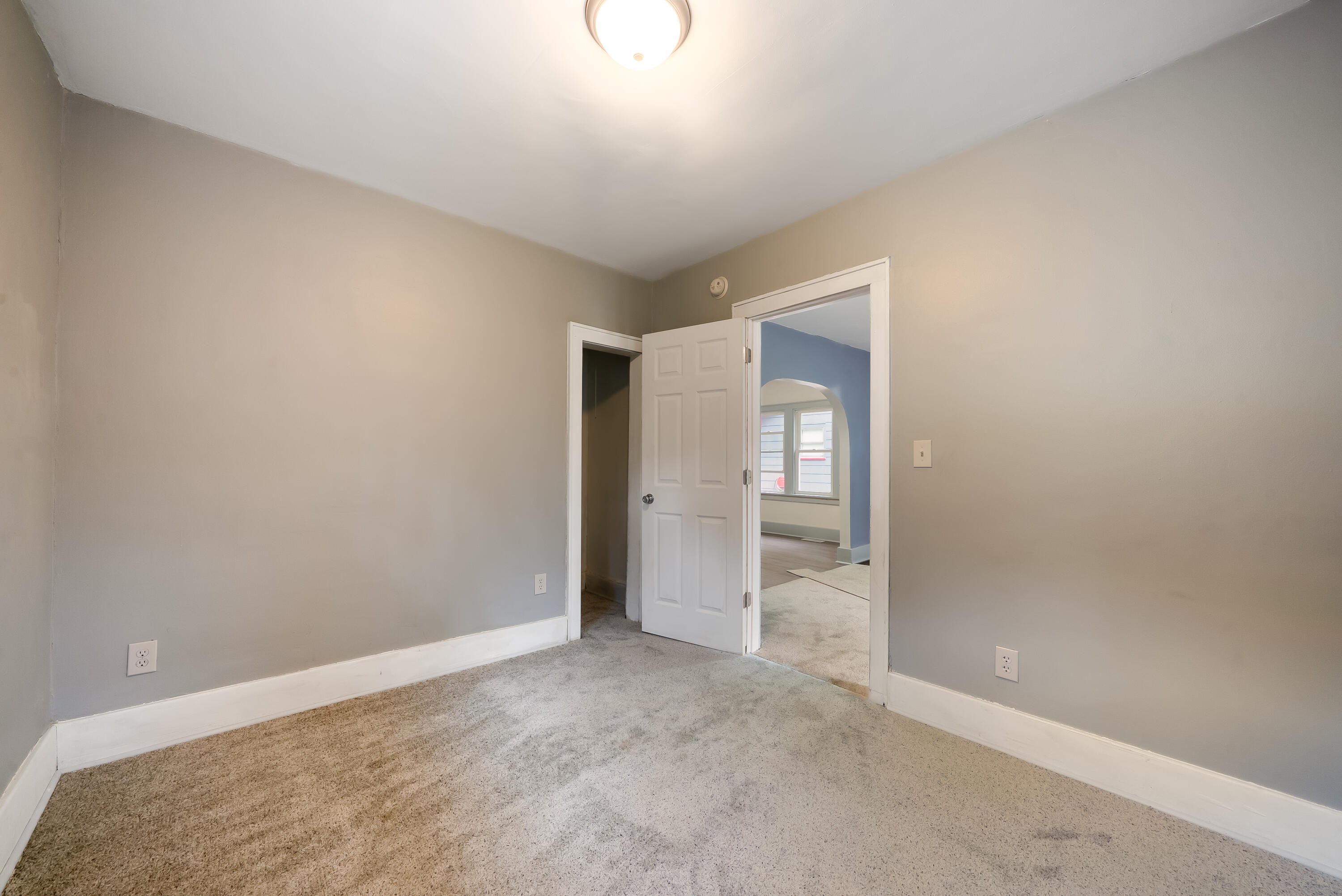 942 Ada Avenue Property Photo 16