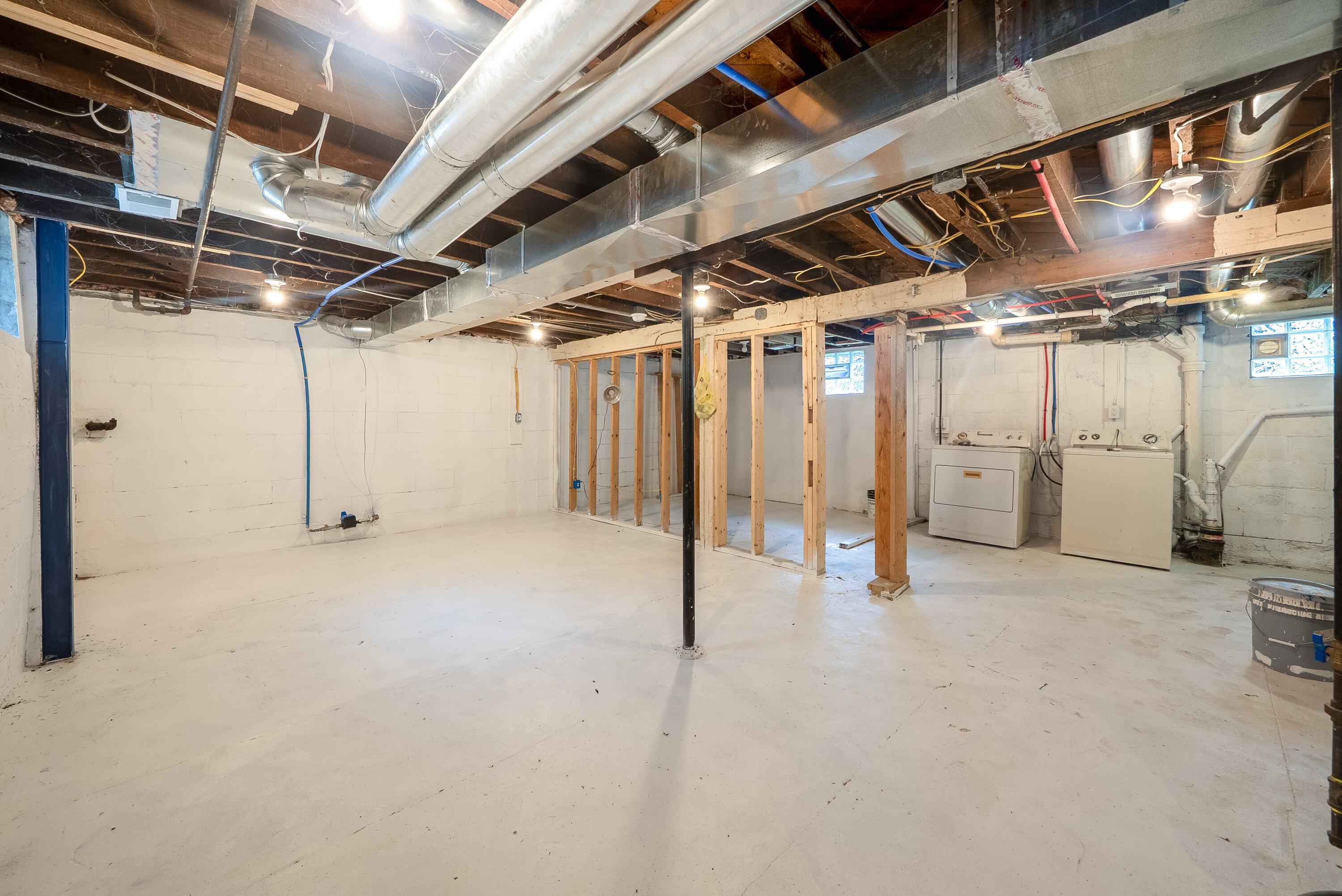 942 Ada Avenue Property Photo 19