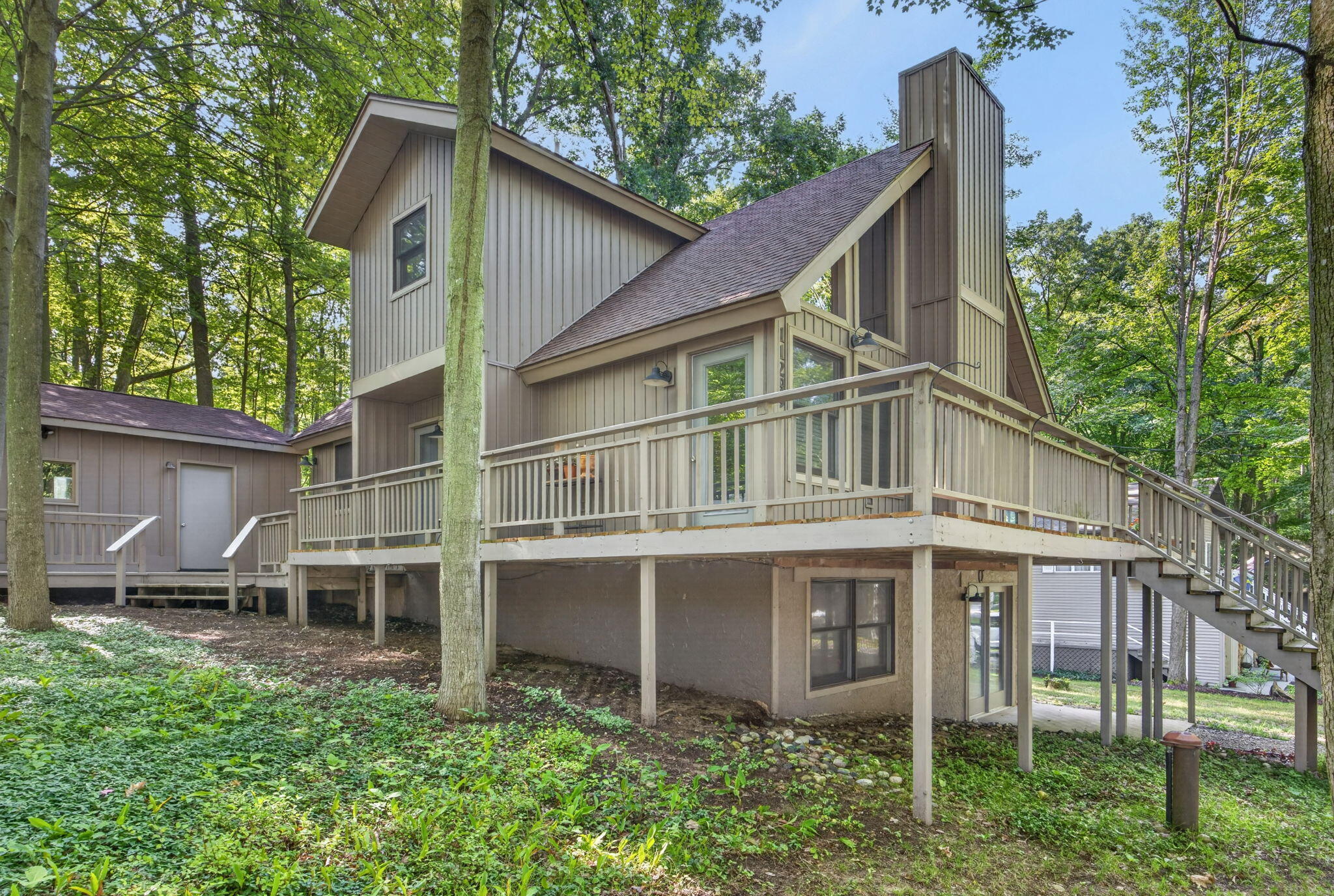 11299 Alpine Road Property Photo 1
