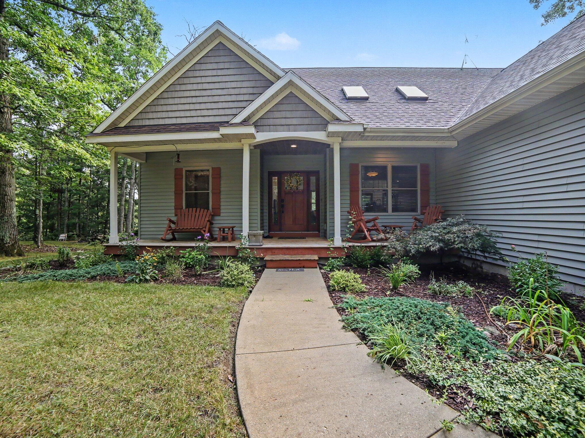 11404 Lorenson Road Property Photo 3