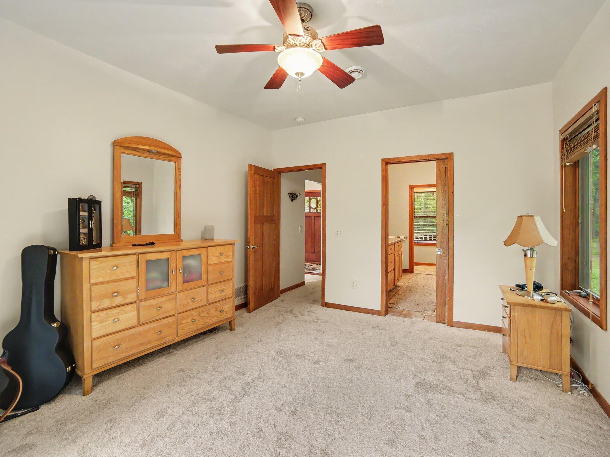 11404 Lorenson Road Property Photo 11