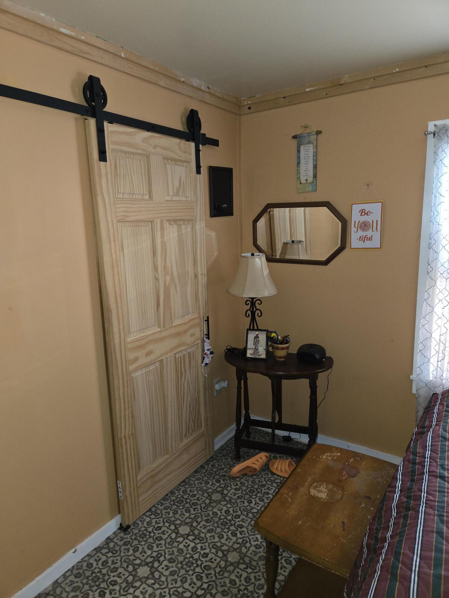 113 E Unity Drive Property Photo 21