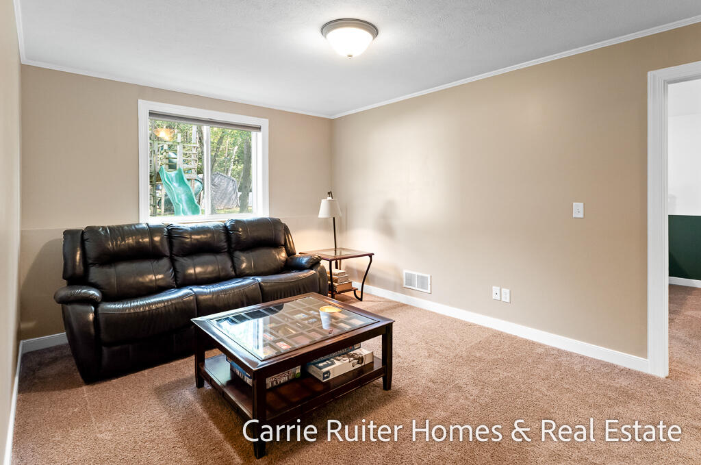 1104 Zachary Street Property Photo 26