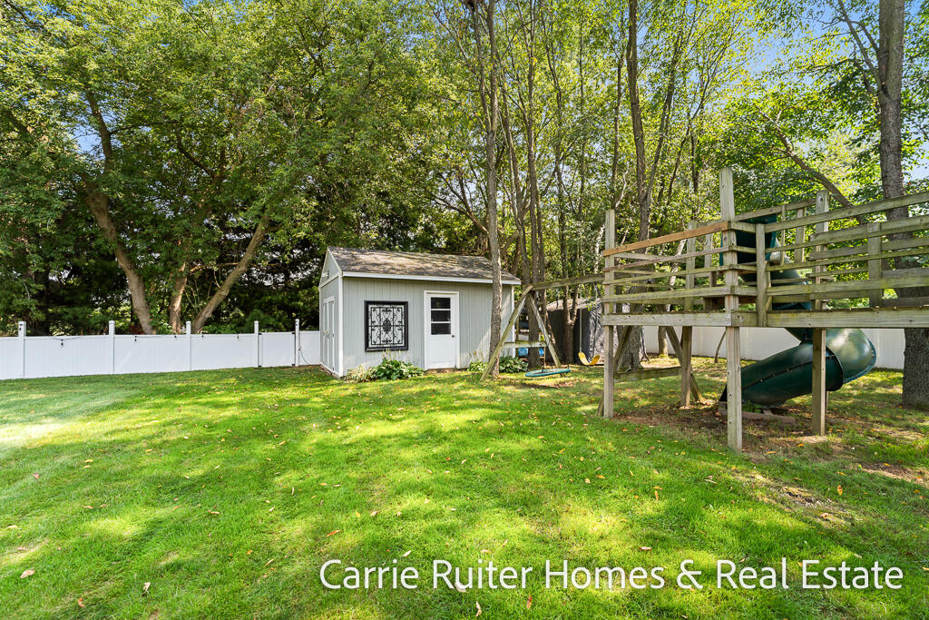 1104 Zachary Street Property Photo 39