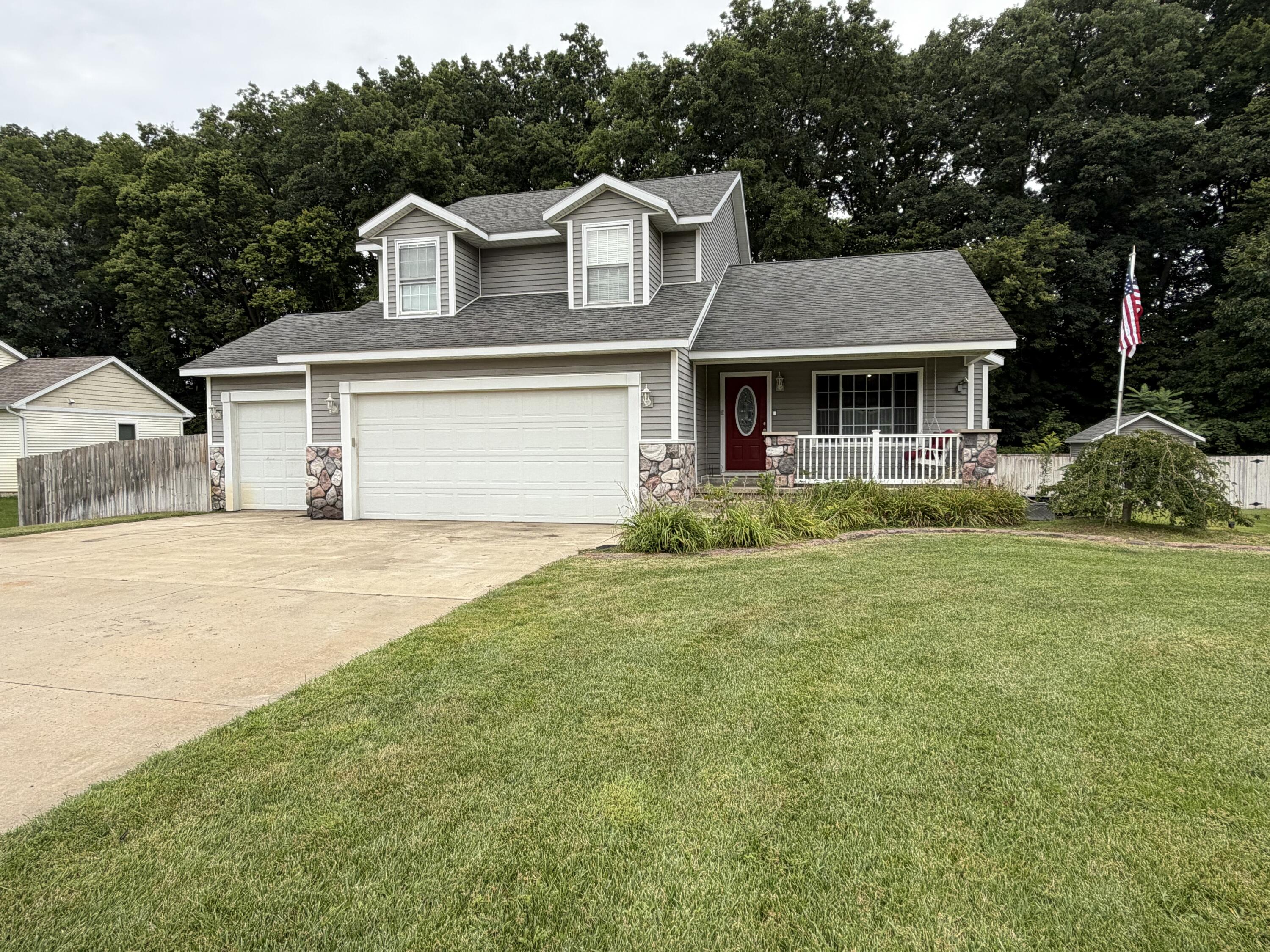 3221 Fairhaven Drive Property Photo 1