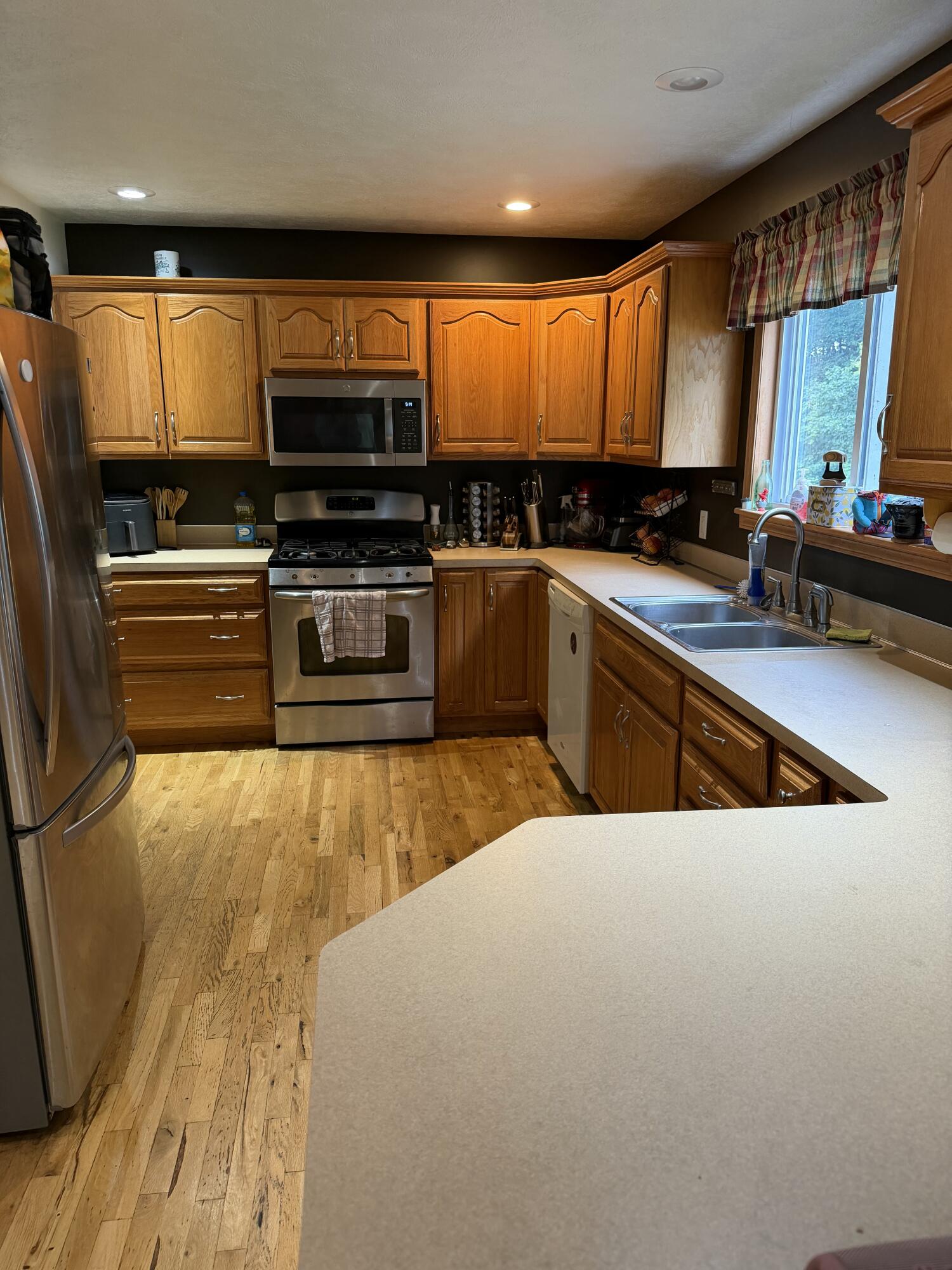 3221 Fairhaven Drive Property Photo 6