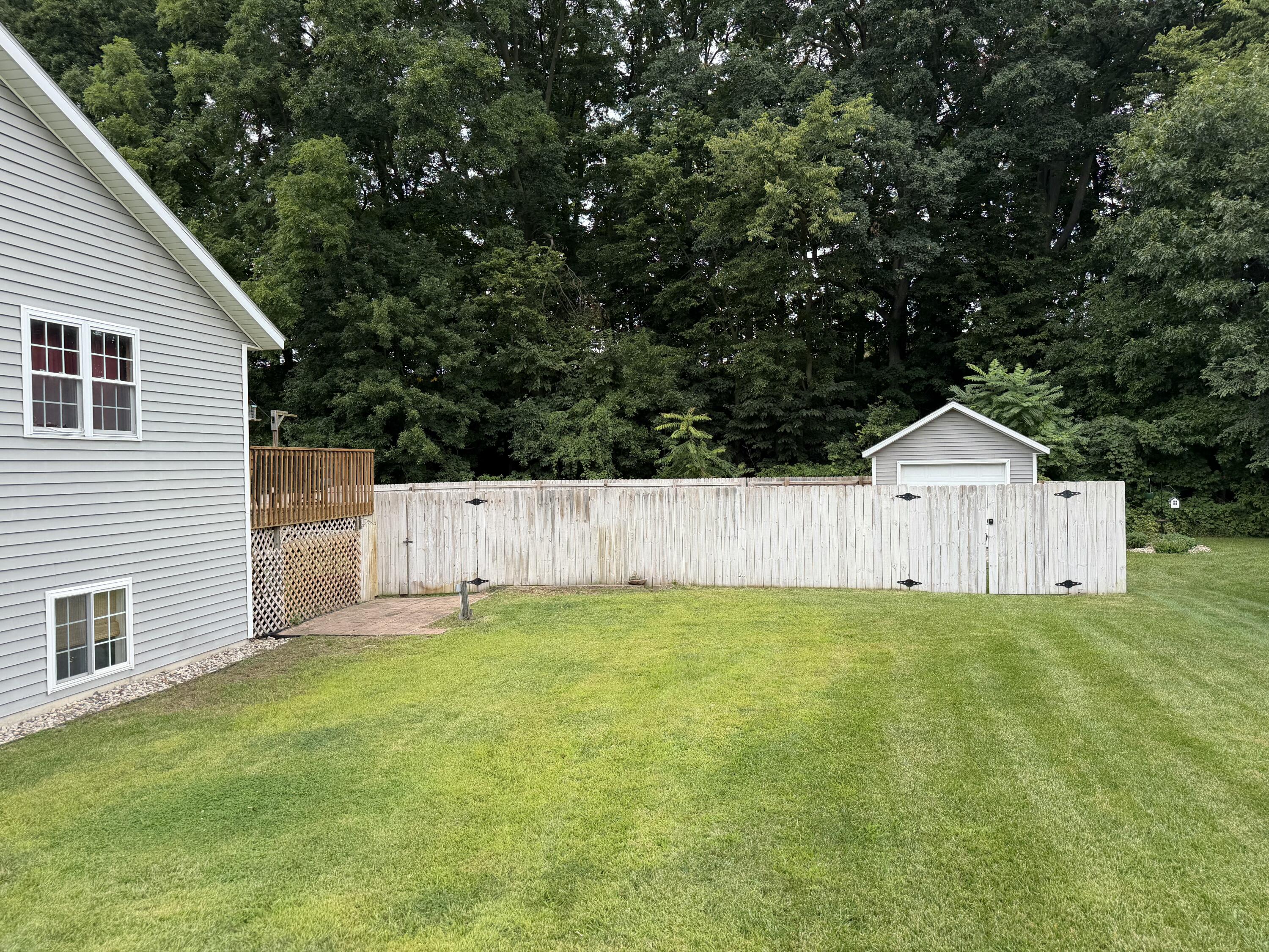 3221 Fairhaven Drive Property Photo 15