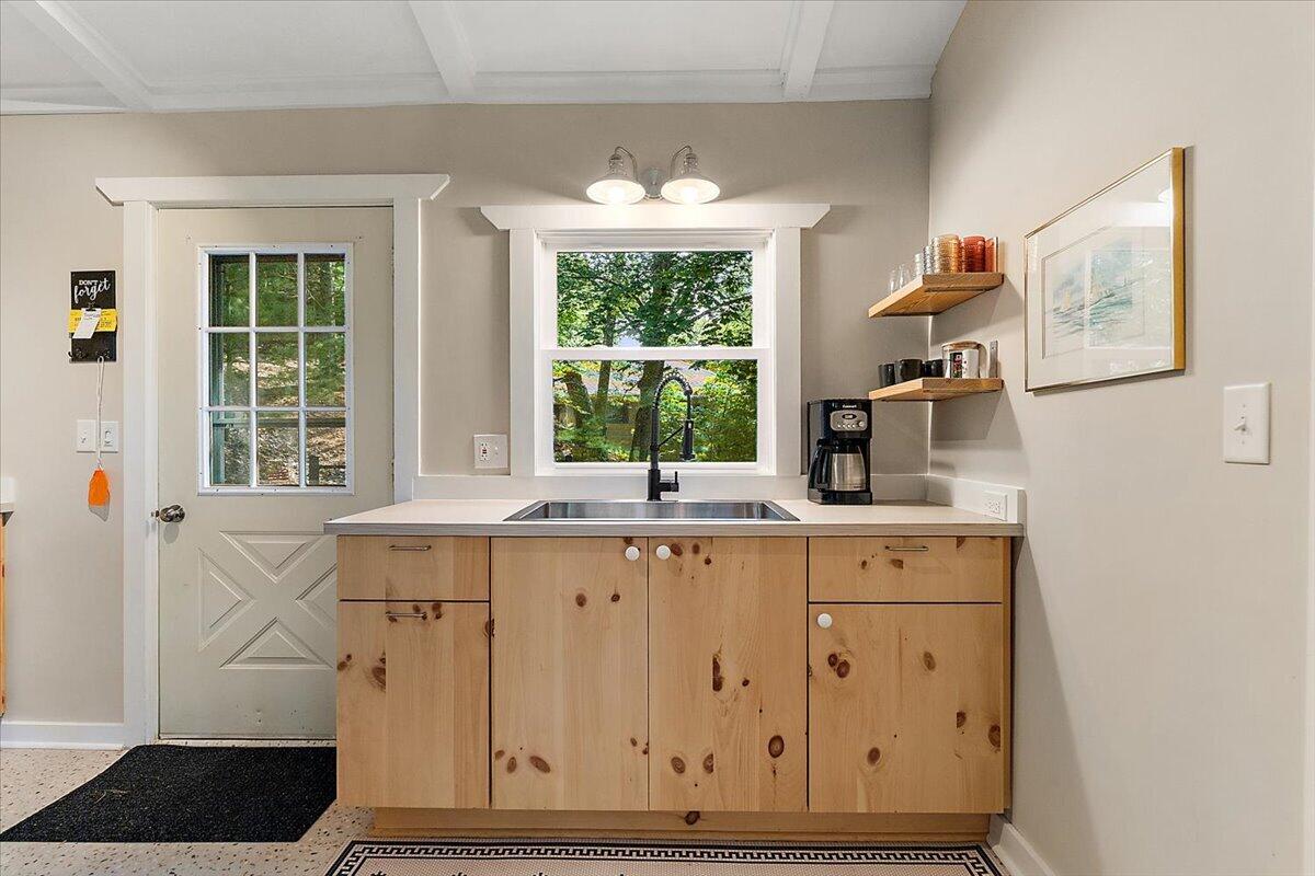 56 S Lighthouse Drive Property Photo 22