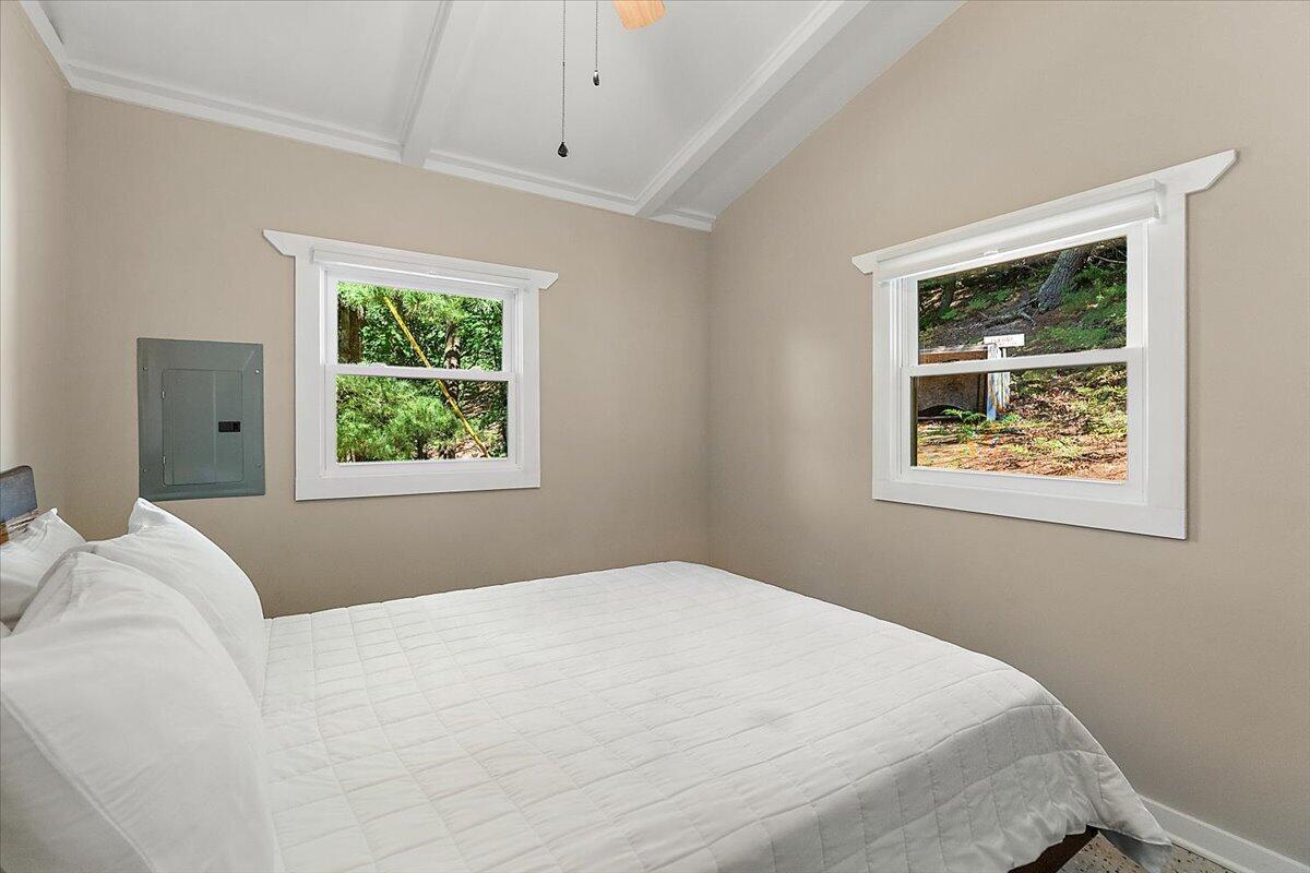 56 S Lighthouse Drive Property Photo 32