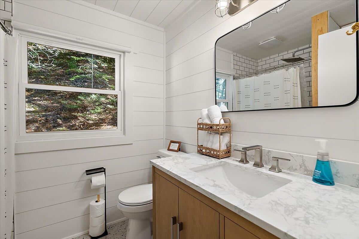 56 S Lighthouse Drive Property Photo 33