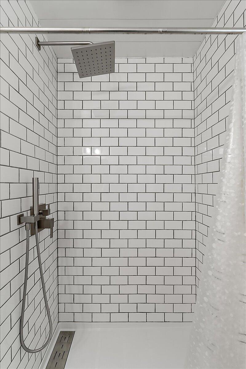56 S Lighthouse Drive Property Photo 34