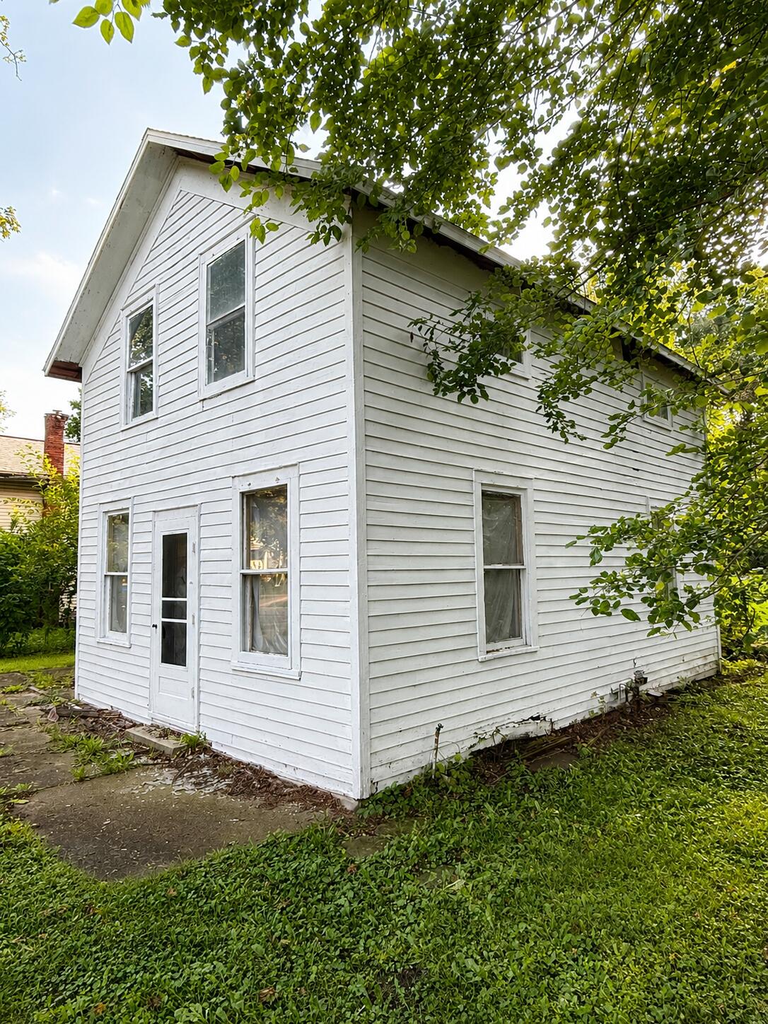 113 S Red Bud Trail N