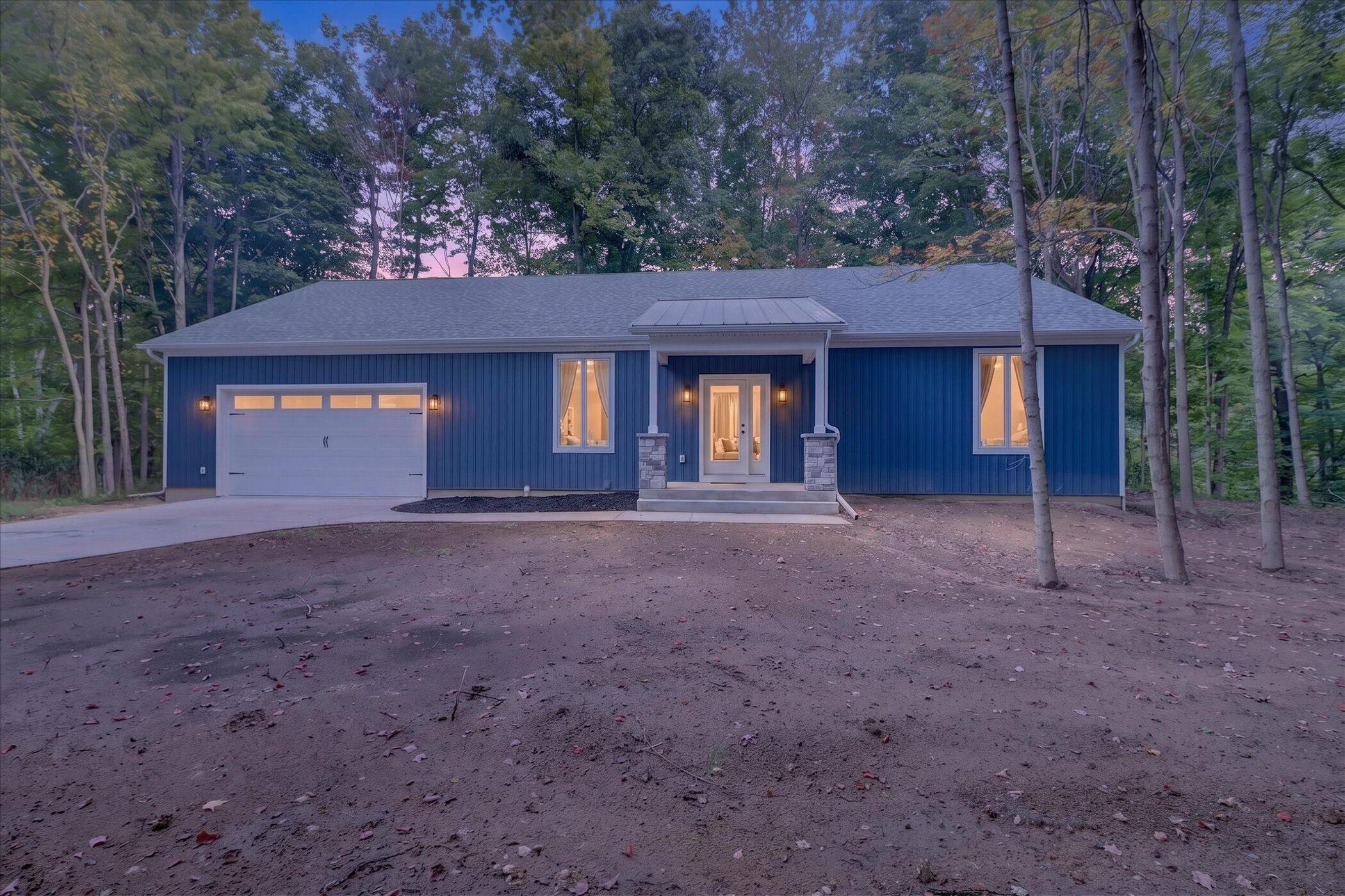 13165 Deer Creek Drive Property Photo 1