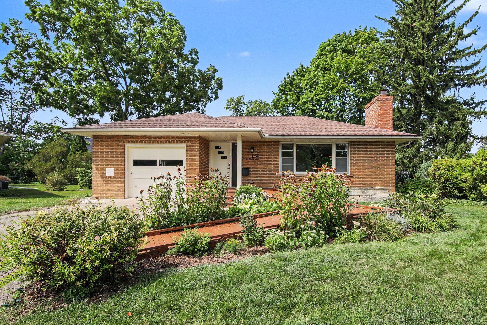 1234 Clague Street Property Photo 1