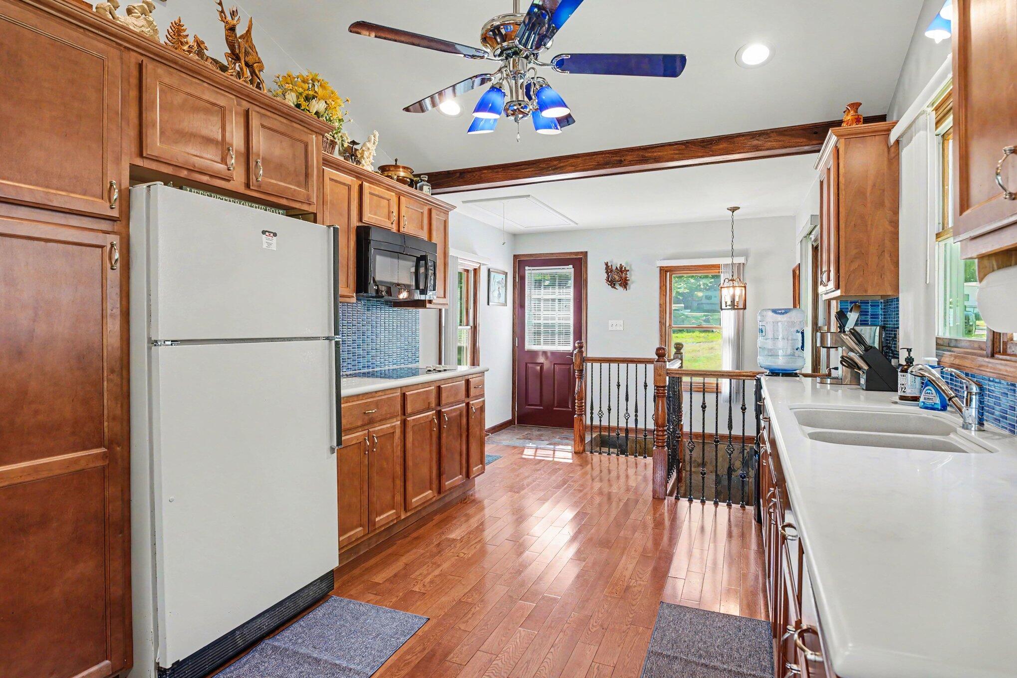 14516 Lilly Lake Drive Property Photo 13