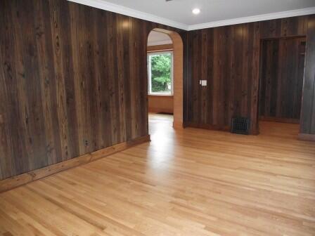 210 N Staffon Street Property Photo 5