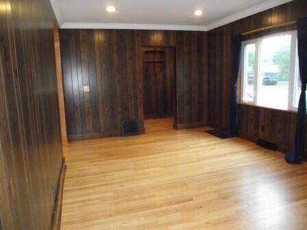 210 N Staffon Street Property Photo 6