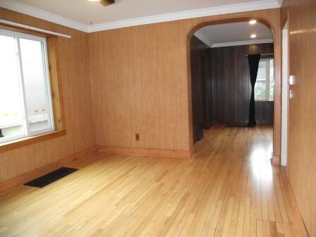 210 N Staffon Street Property Photo 8