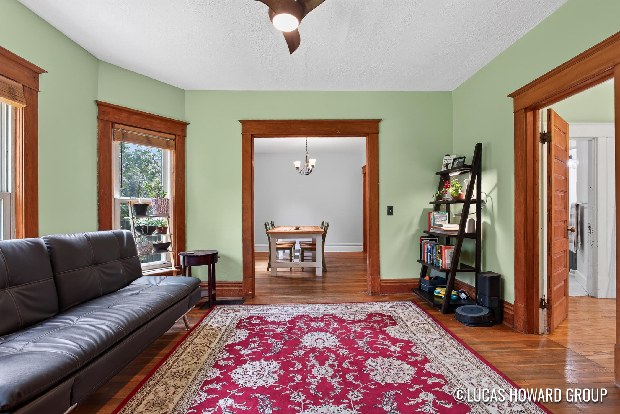 922 Virginia Street Se Property Photo 6