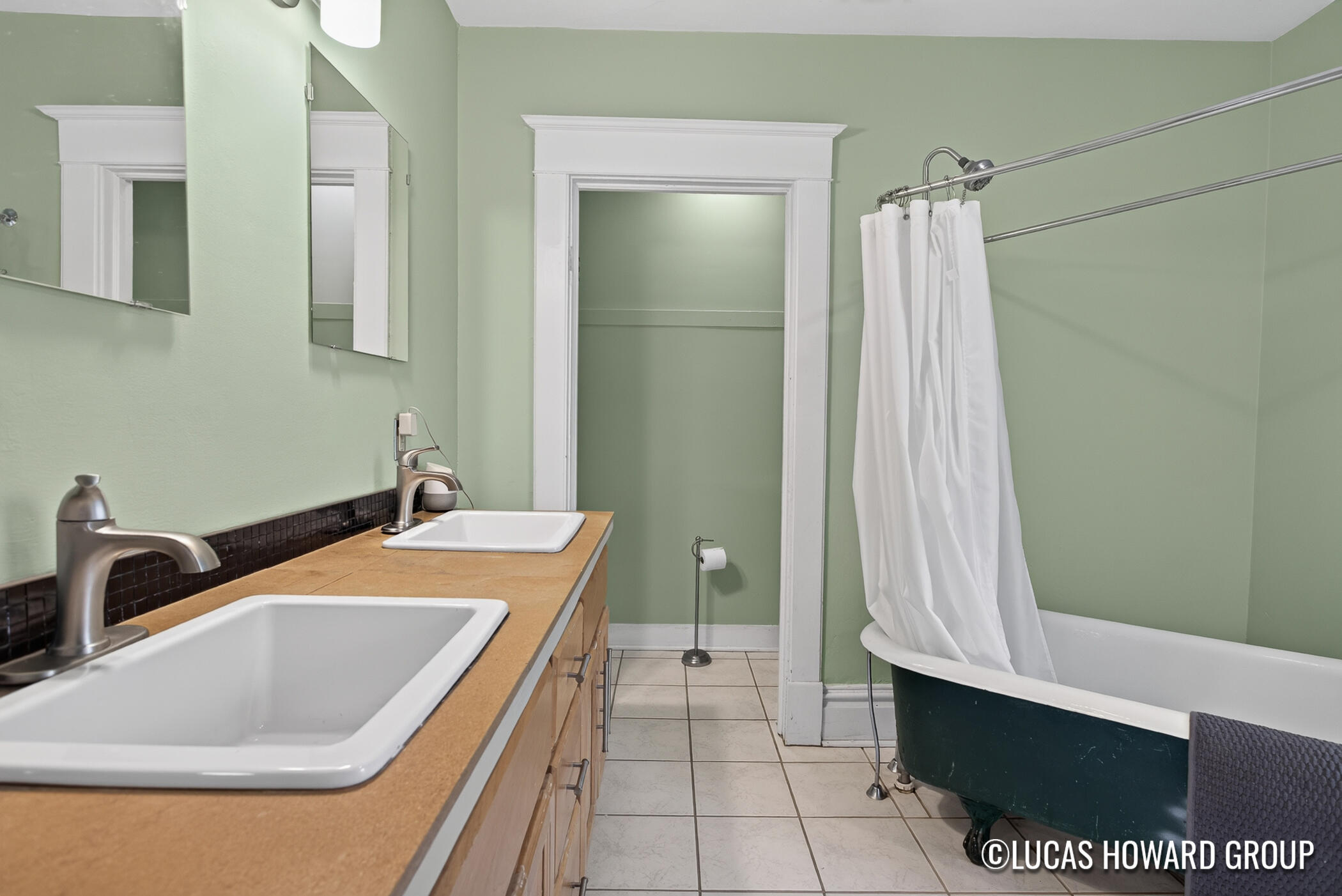 922 Virginia Street Se Property Photo 26