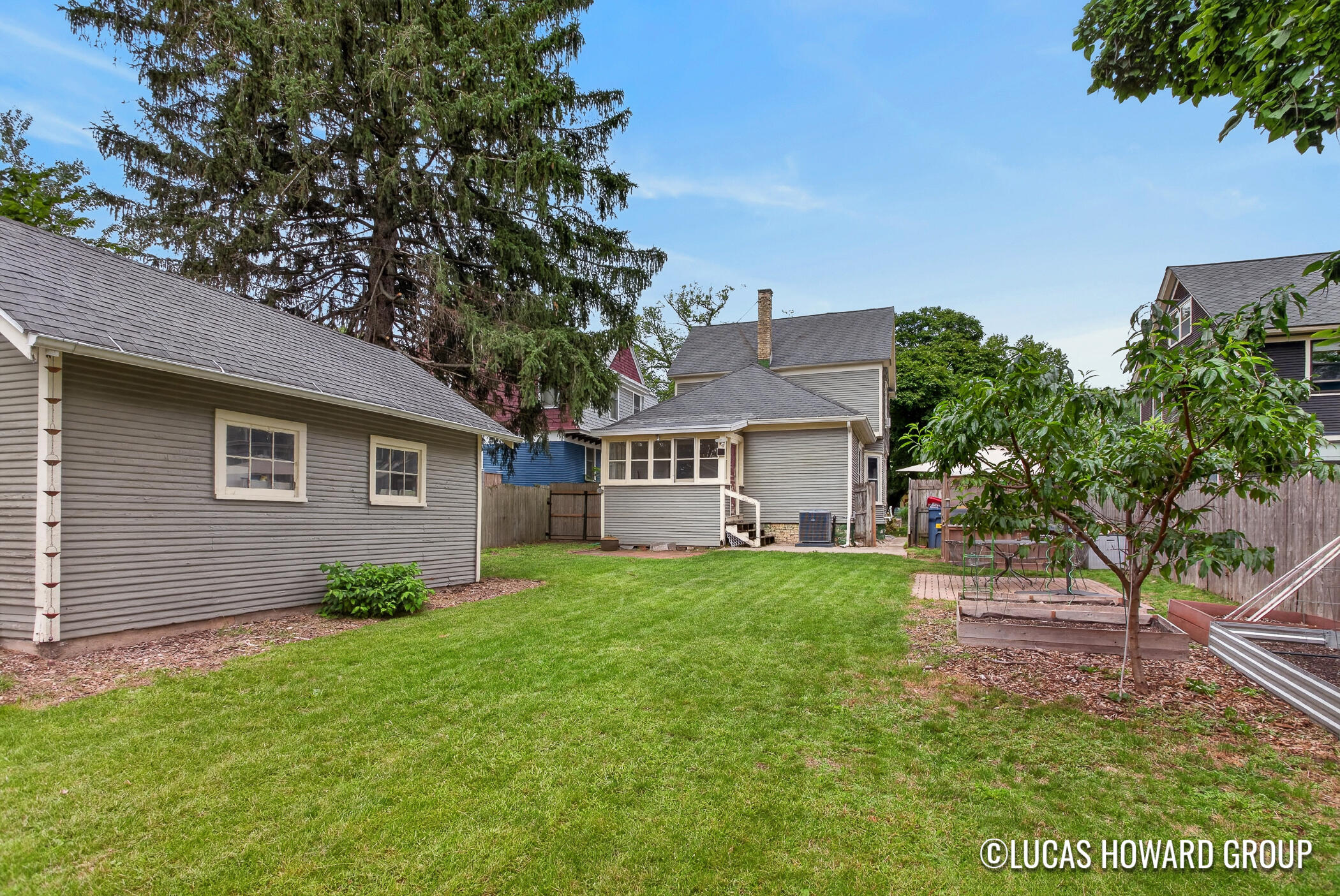 922 Virginia Street Se Property Photo 32
