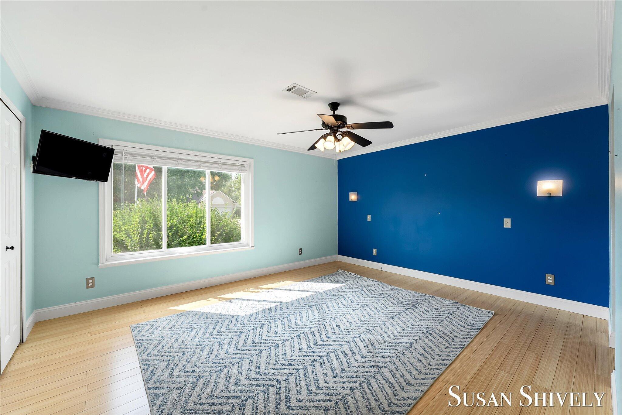 5022 Montauk Drive Nw Property Photo 15