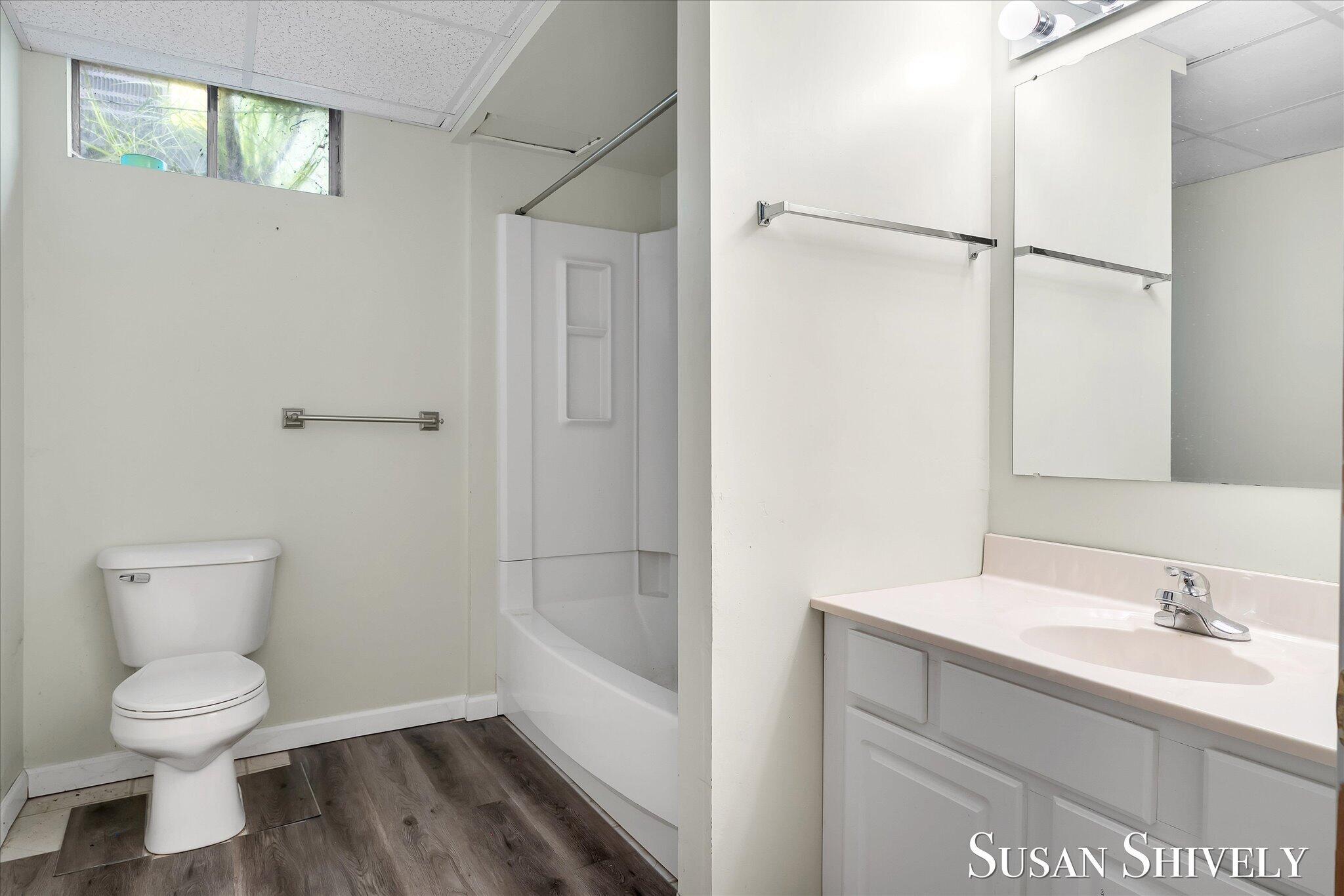 5022 Montauk Drive Nw Property Photo 28