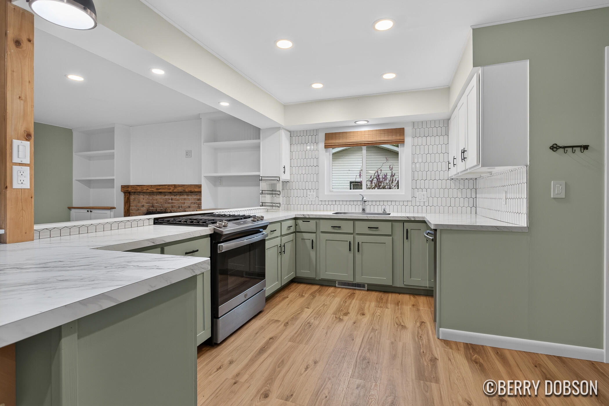 2217 Highlander Drive Se Property Photo 14