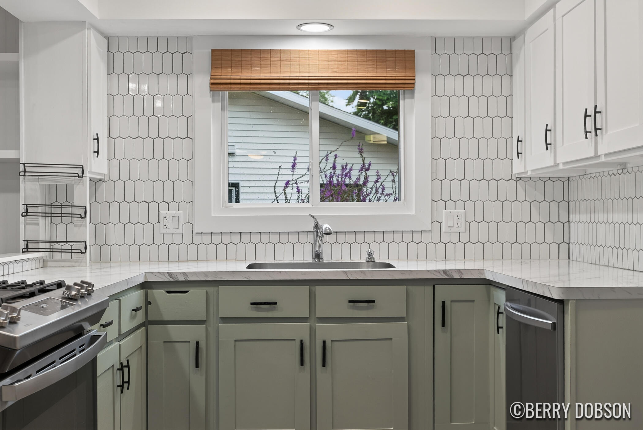 2217 Highlander Drive Se Property Photo 15