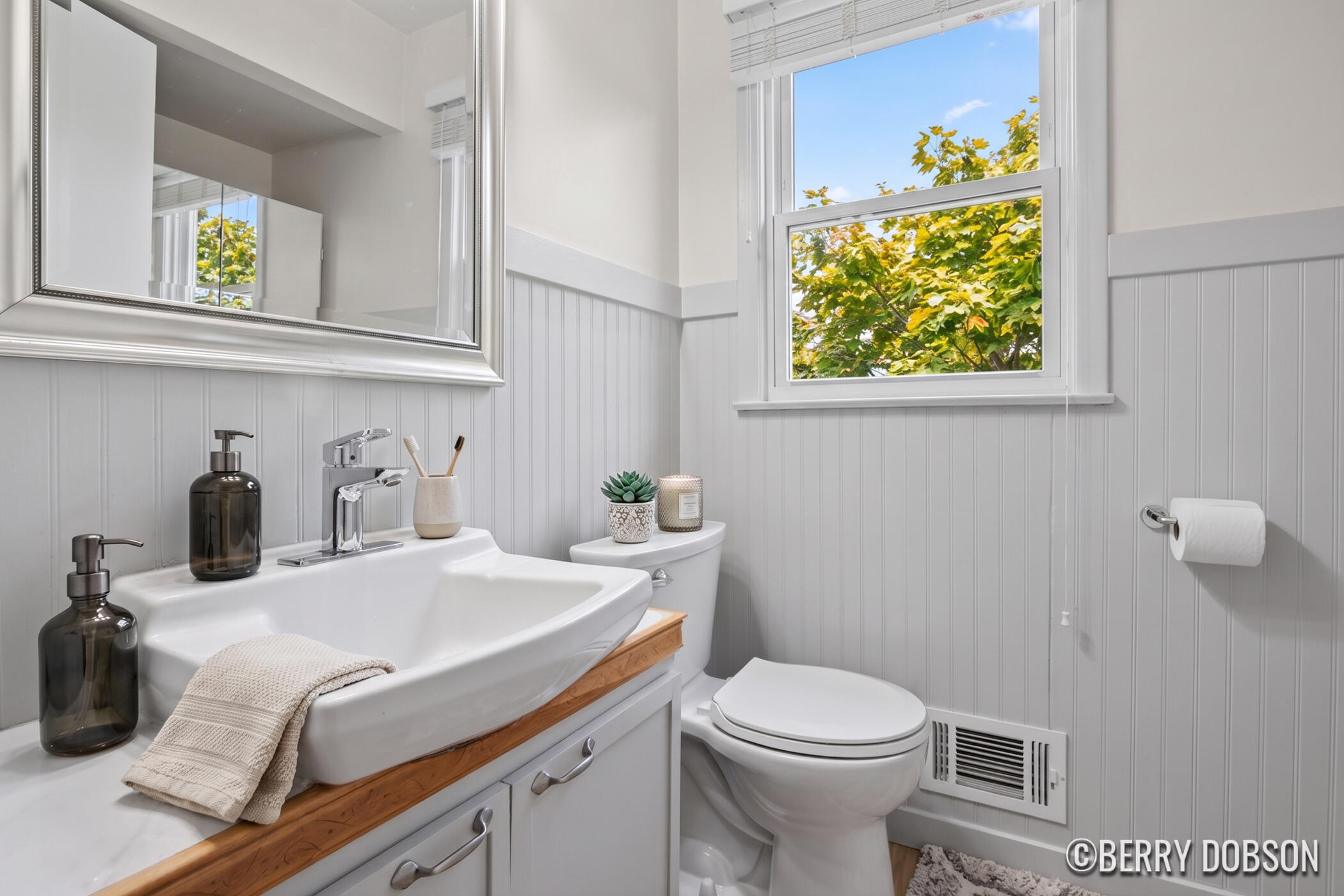 2217 Highlander Drive Se Property Photo 22