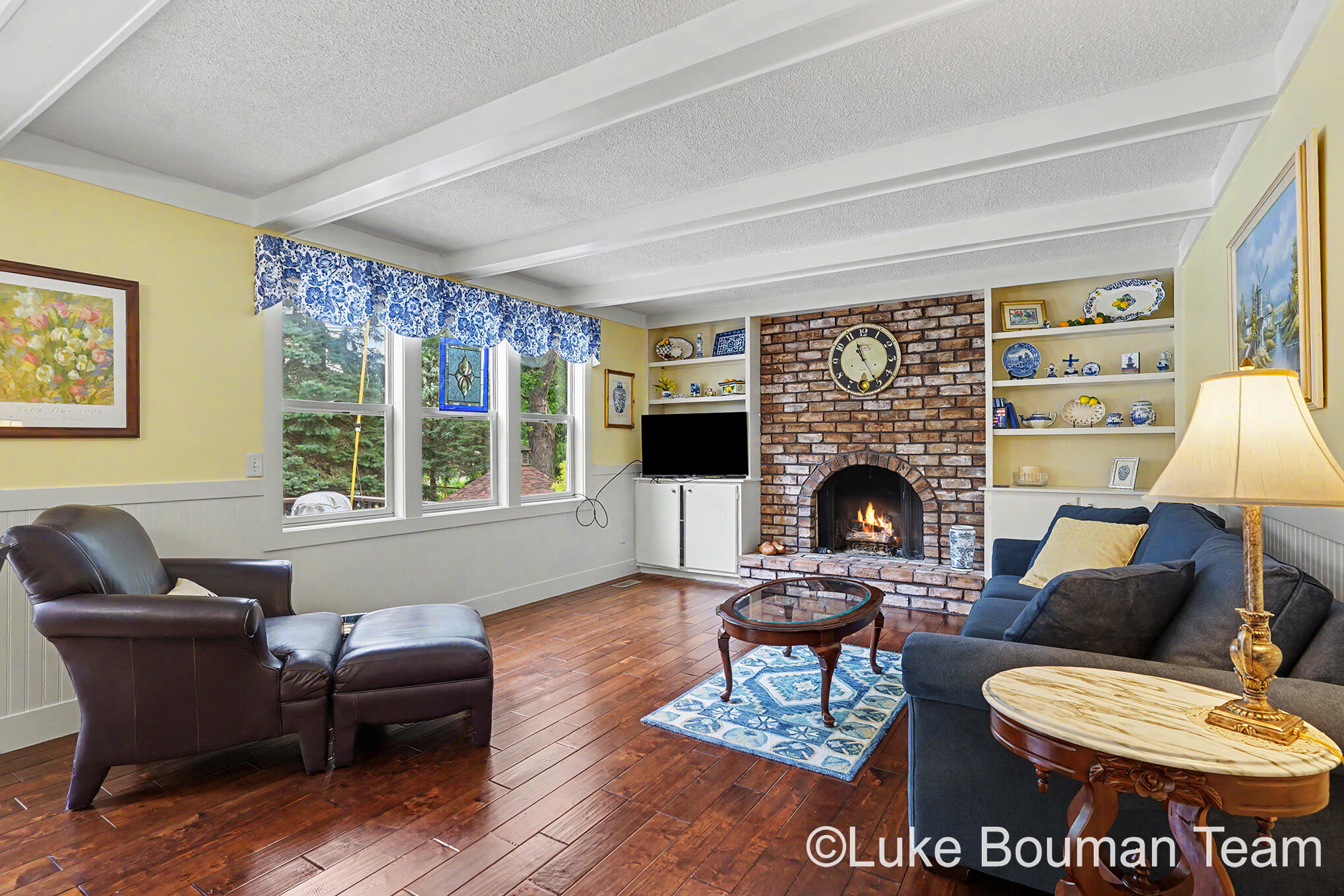 1046 Alden Court Property Photo 3