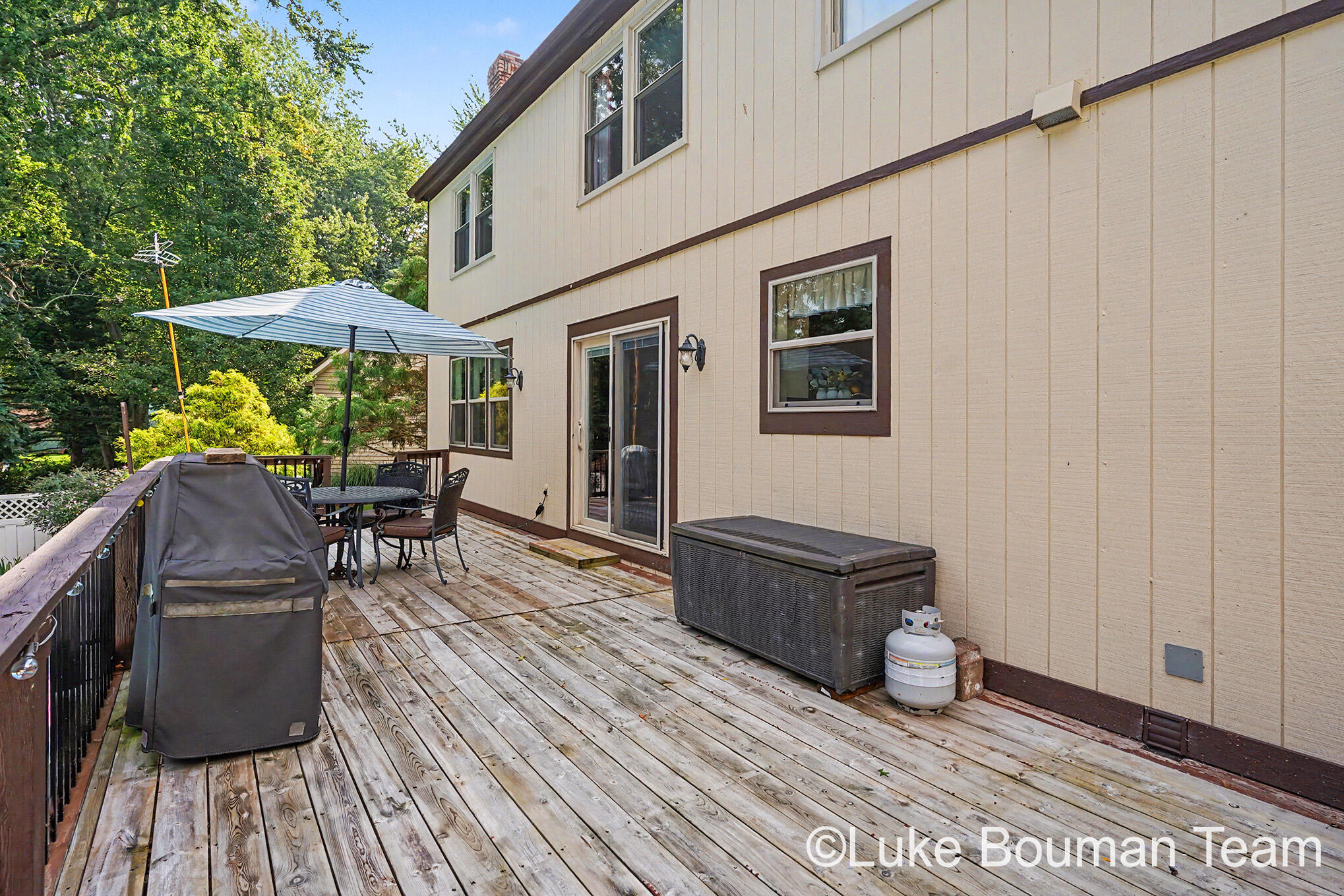 1046 Alden Court Property Photo 28