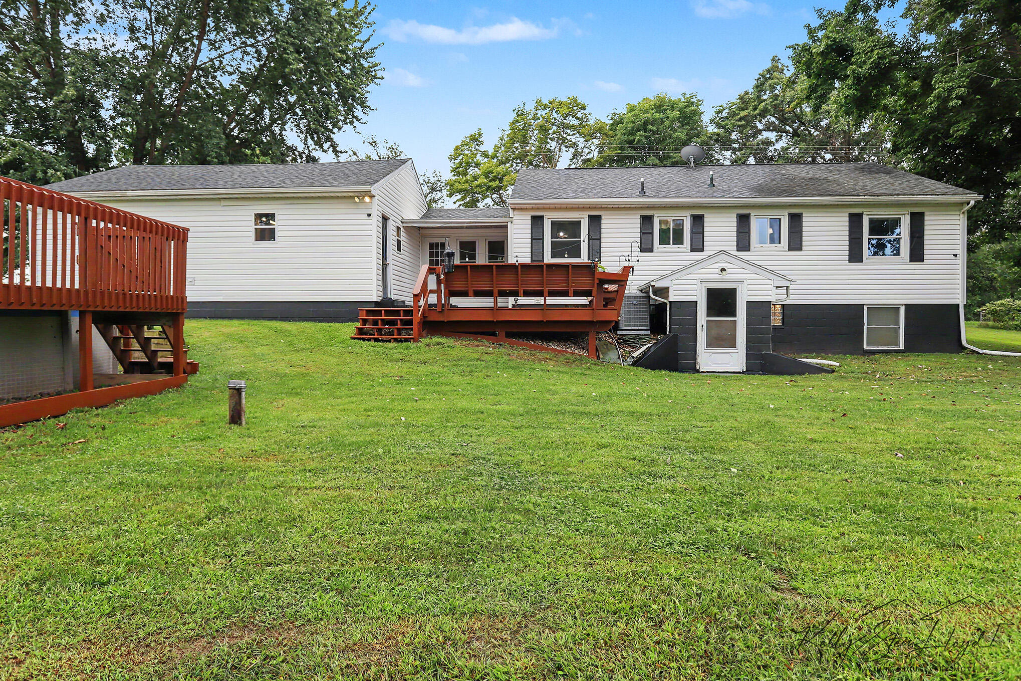 751 Riverview Drive Property Photo 35
