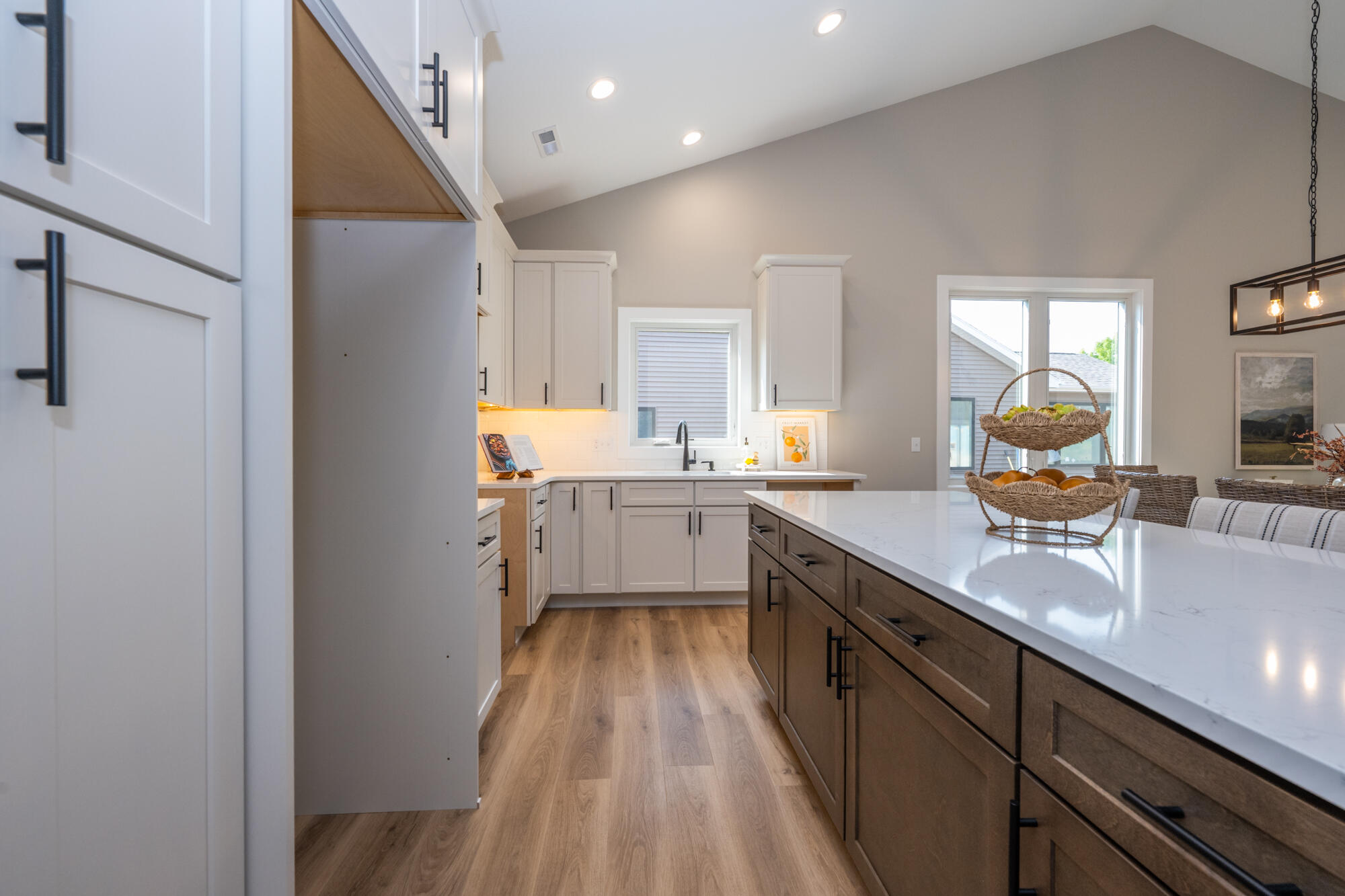 3664 Katherine Lane 8 Property Photo 10