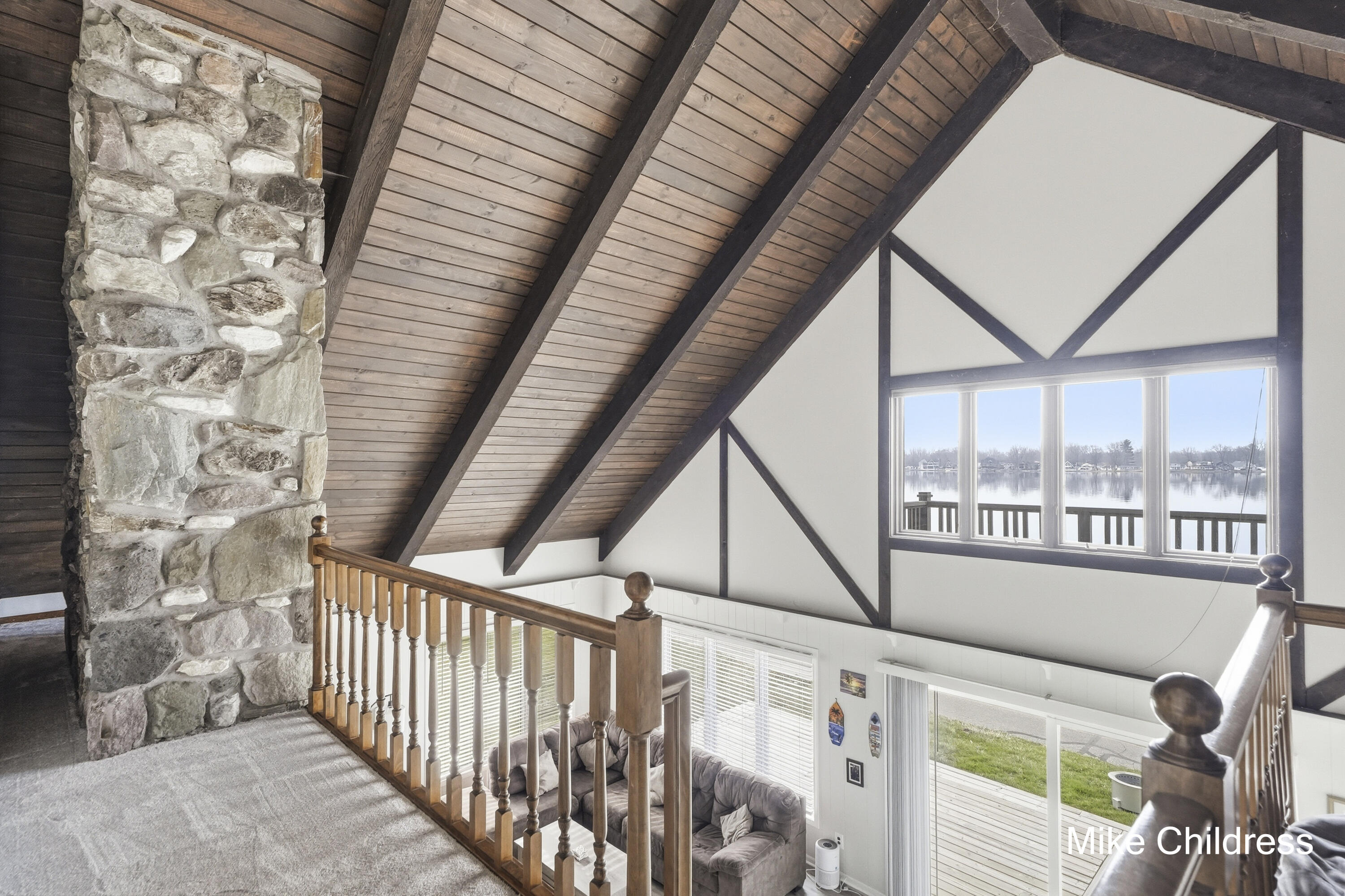 6390 Lakeshore Drive Property Photo 10